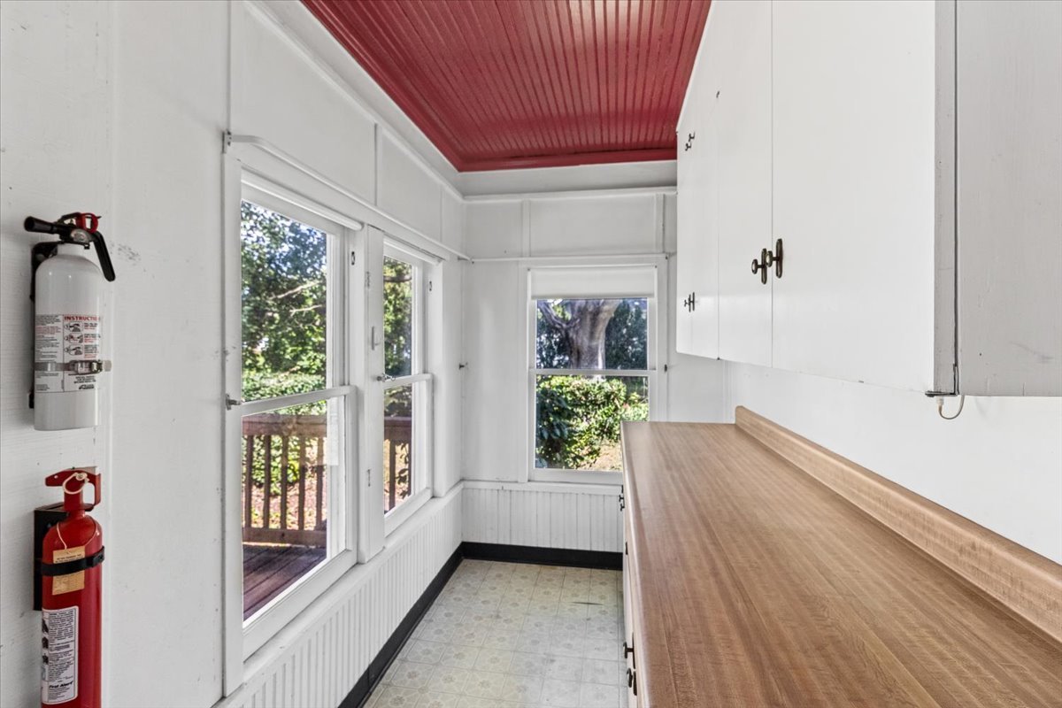108 Lincoln Avenue