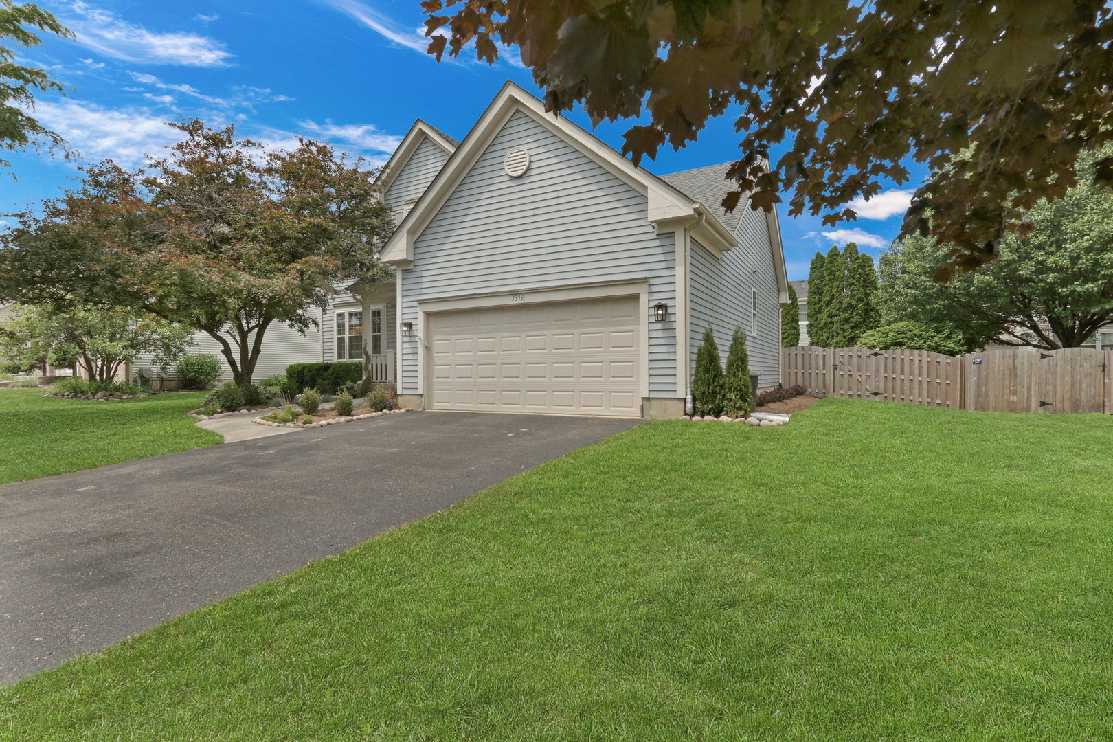 1312 Dorchester Drive