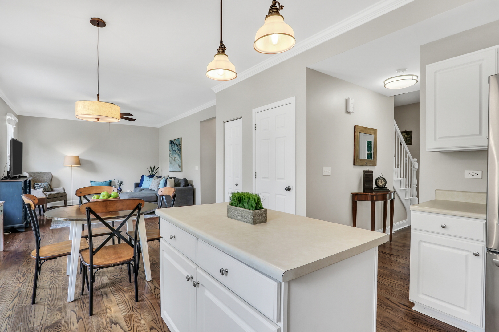 1312 Dorchester Drive