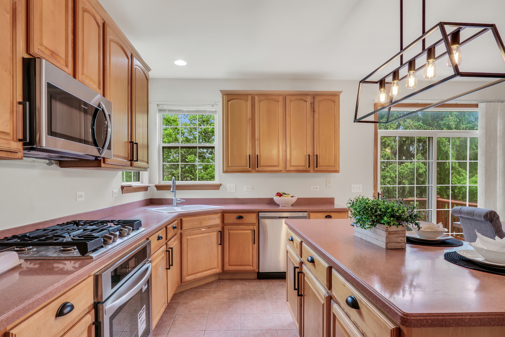 34405 N Bobolink Trail