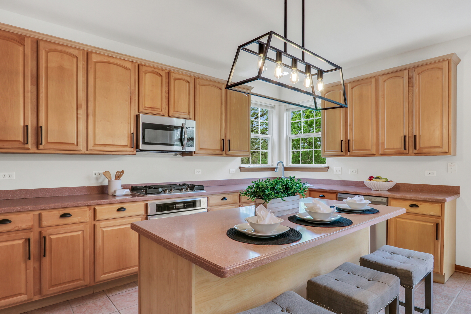34405 N Bobolink Trail