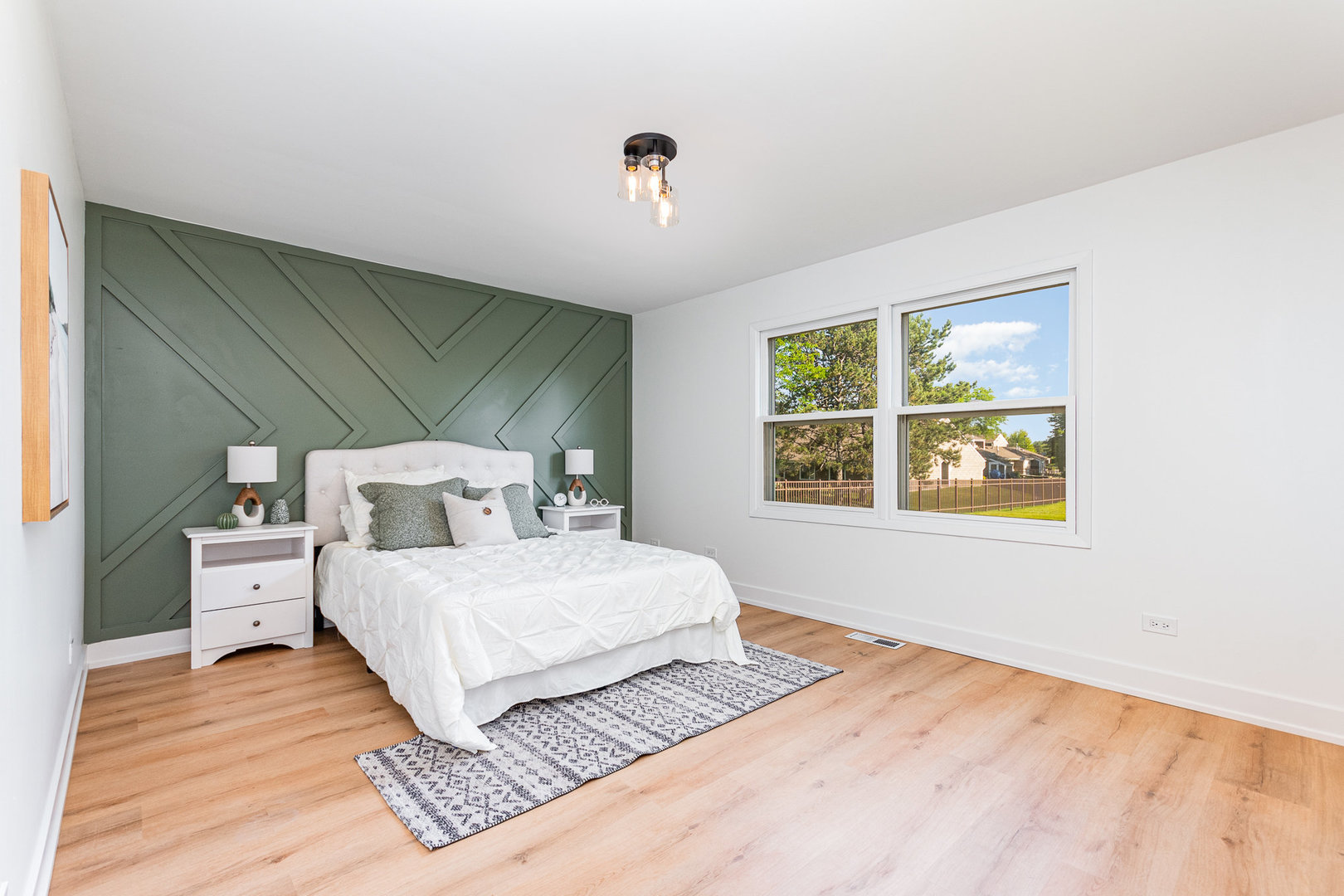 17678 W Saddle Court