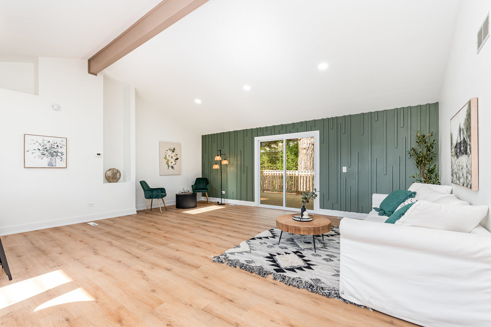 17678 W Saddle Court