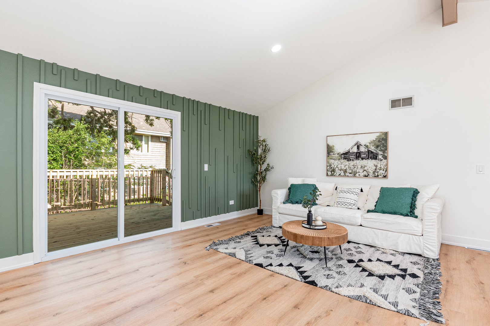 17678 W Saddle Court