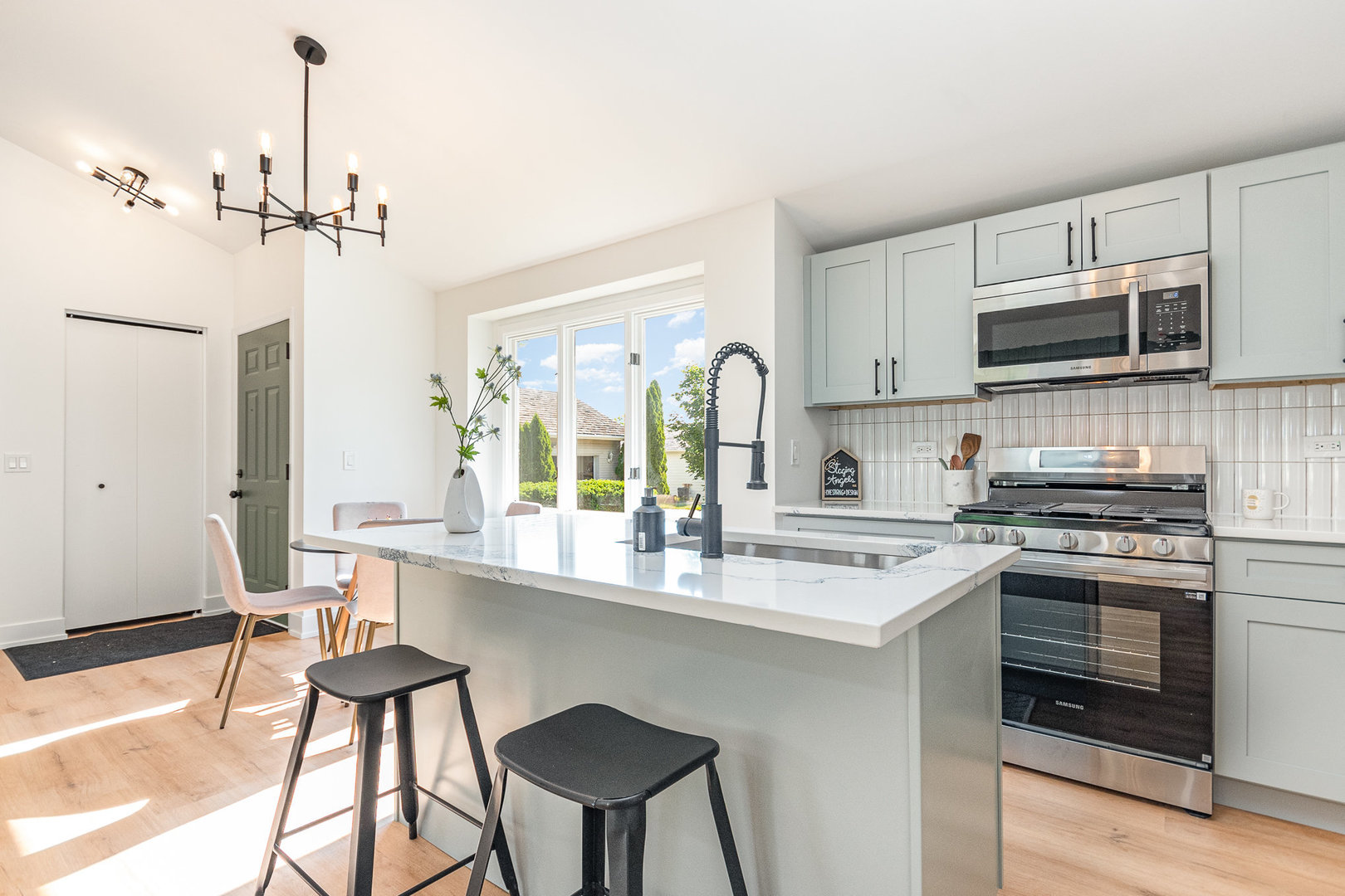 17678 W Saddle Court