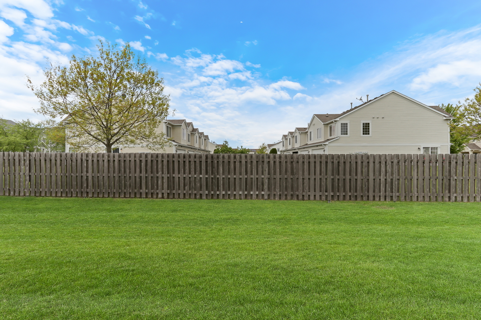 13211 W Sheffield Lane
