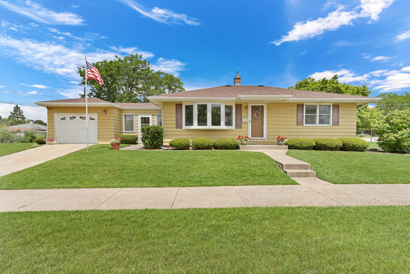 900 Merton Avenue