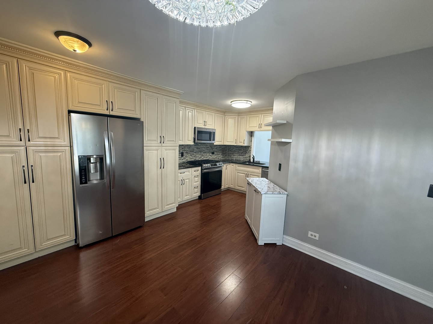 230 Woodstone Circle