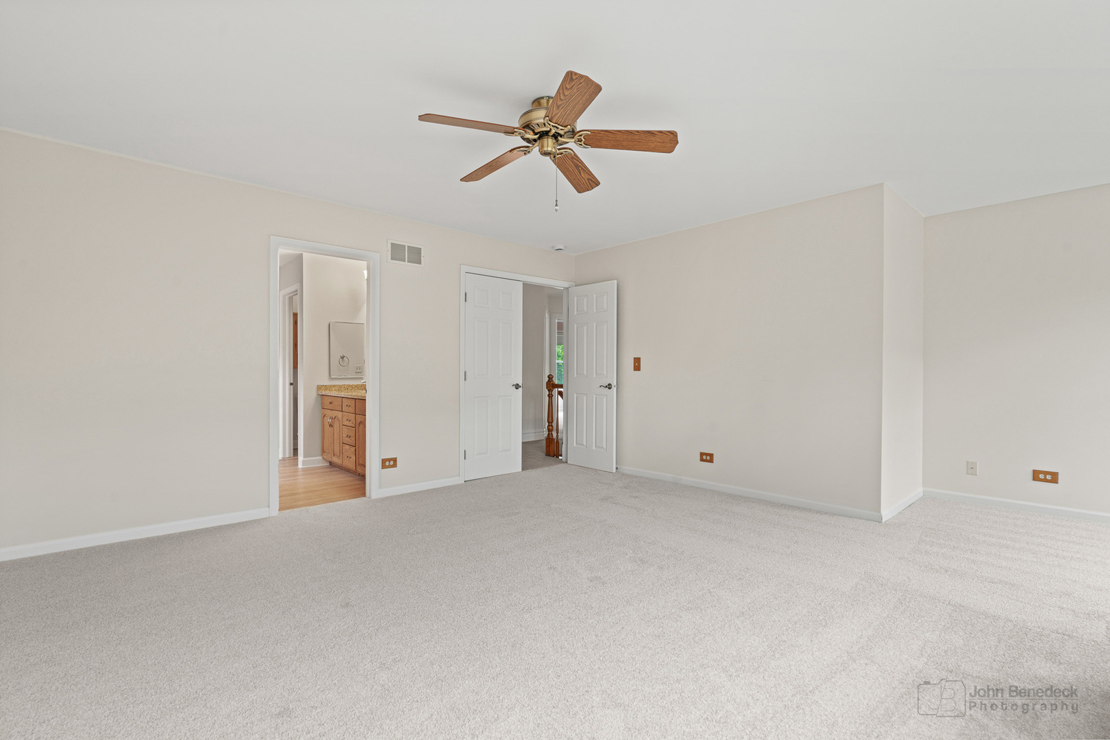 1109 Ravinia Drive