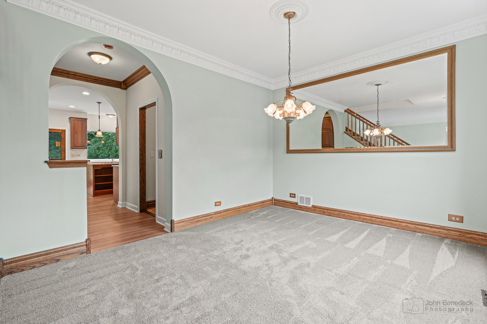 1109 Ravinia Drive