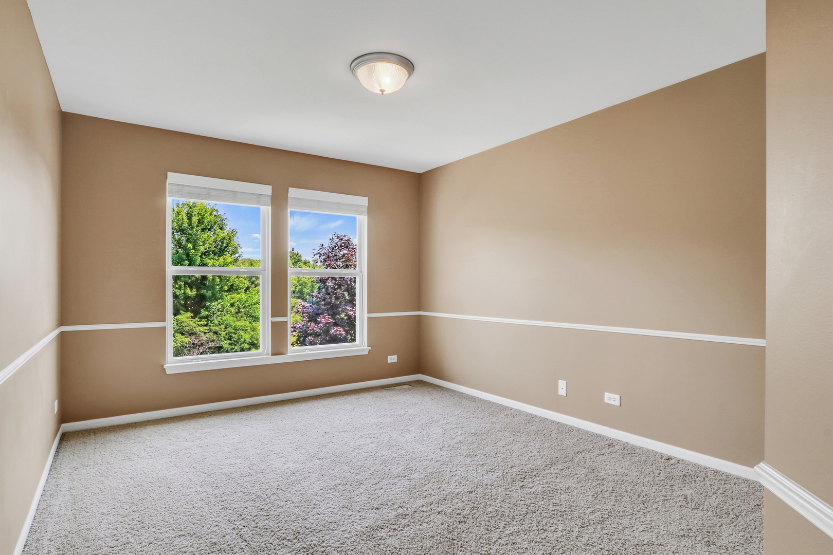 1313 Turnberry Lane