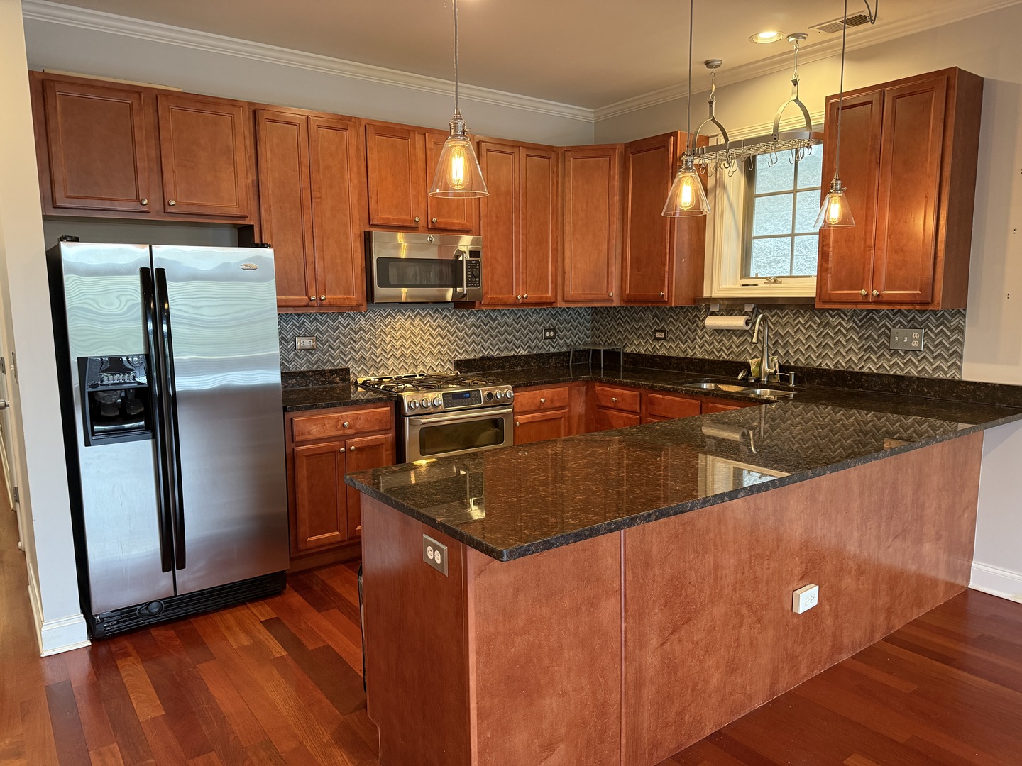 1834 W Foster Avenue Unit: 3E