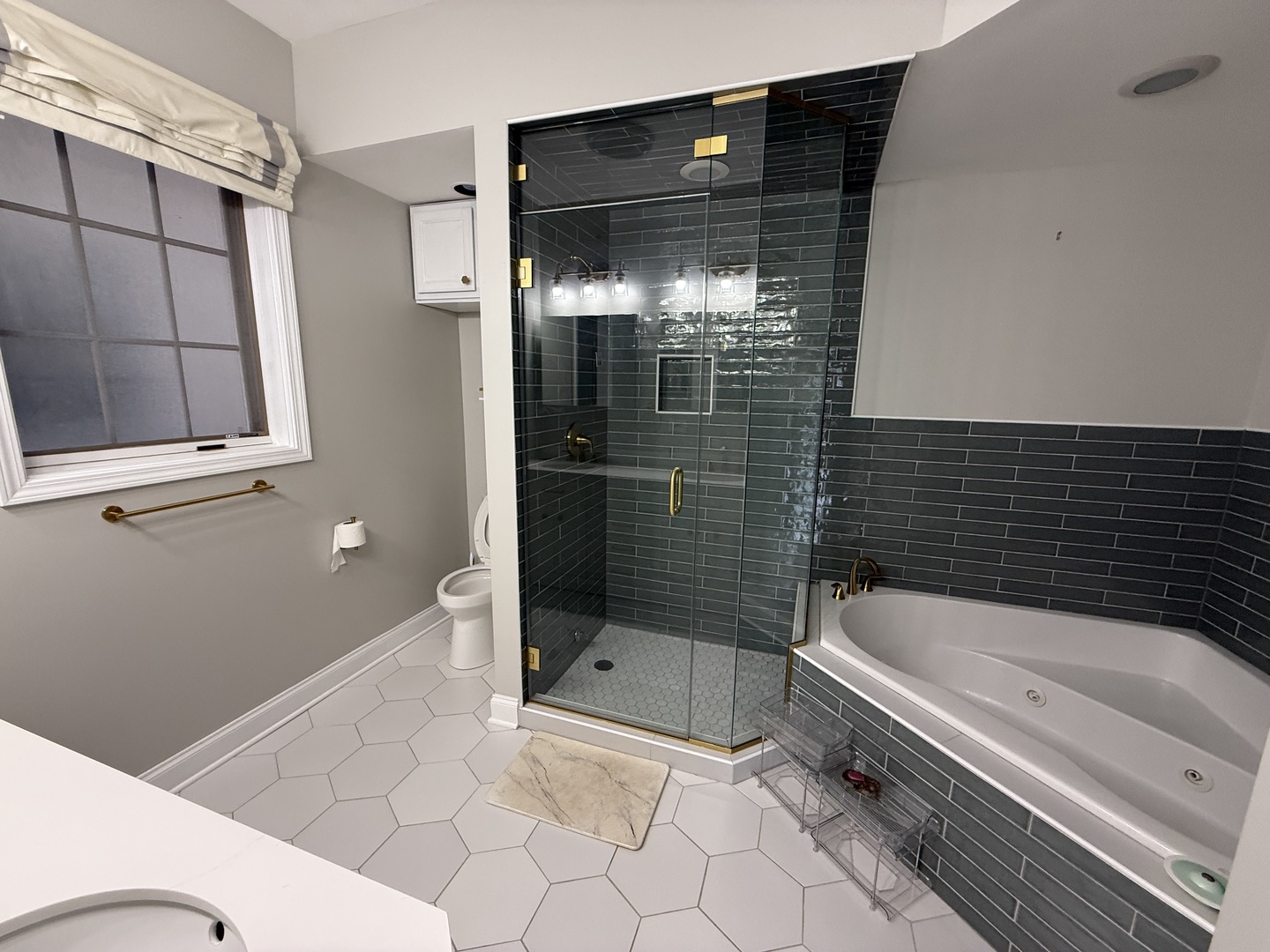 1834 W Foster Avenue Unit: 3E