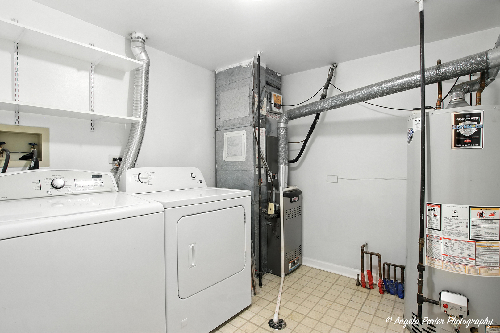 1512 Fernwood Court
