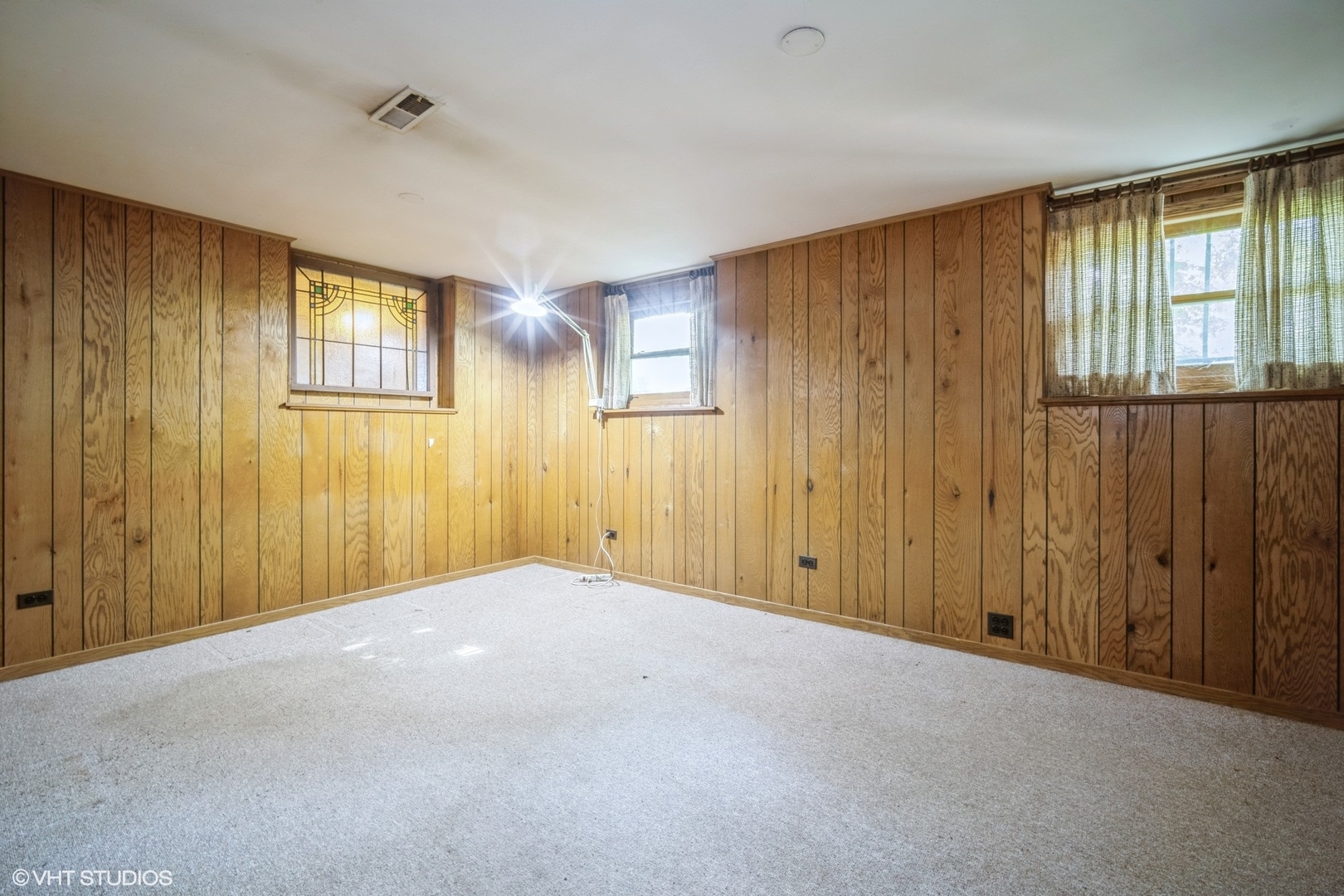 1950 Strenger Lane