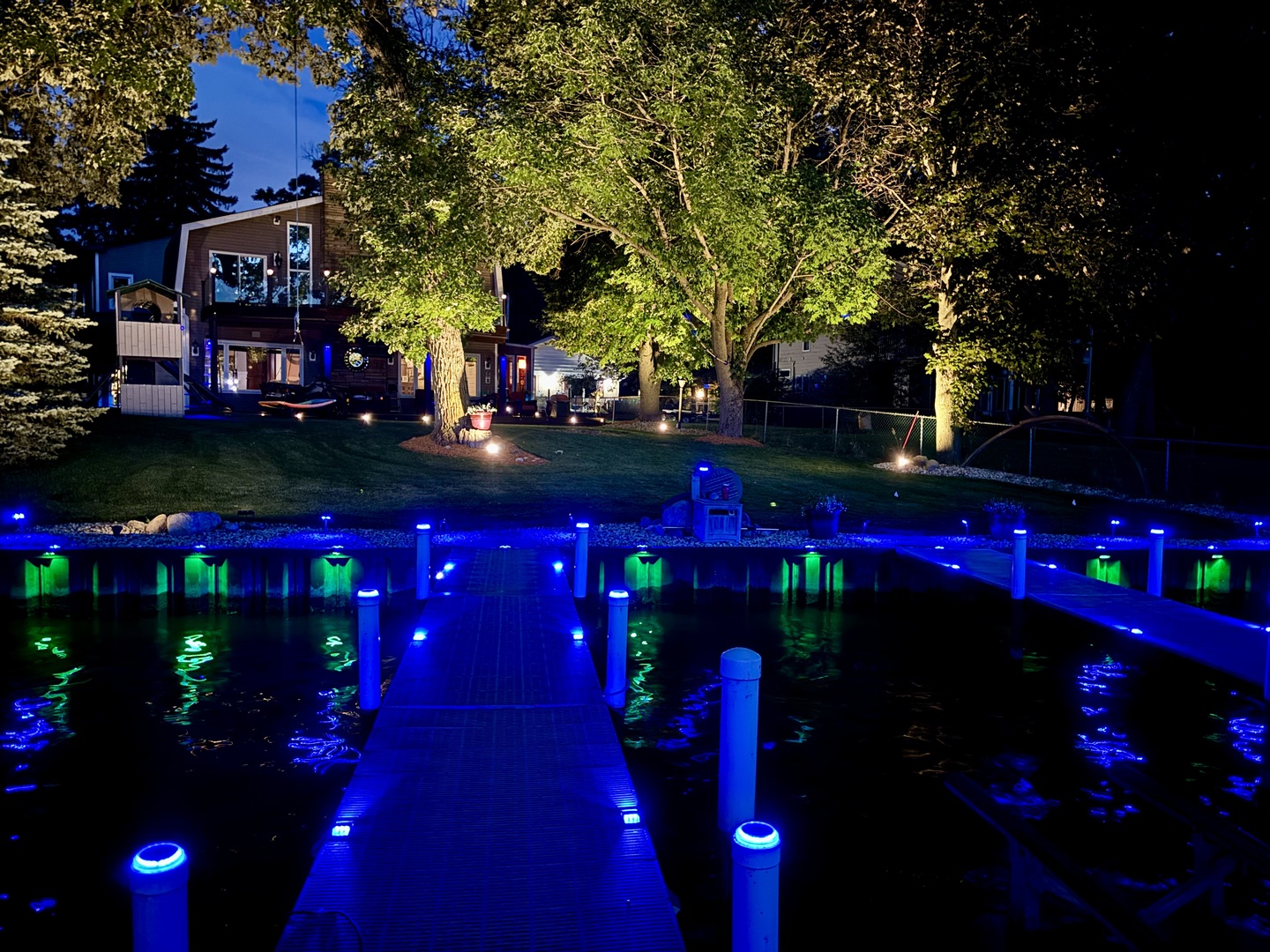 2407 N Villa Lane