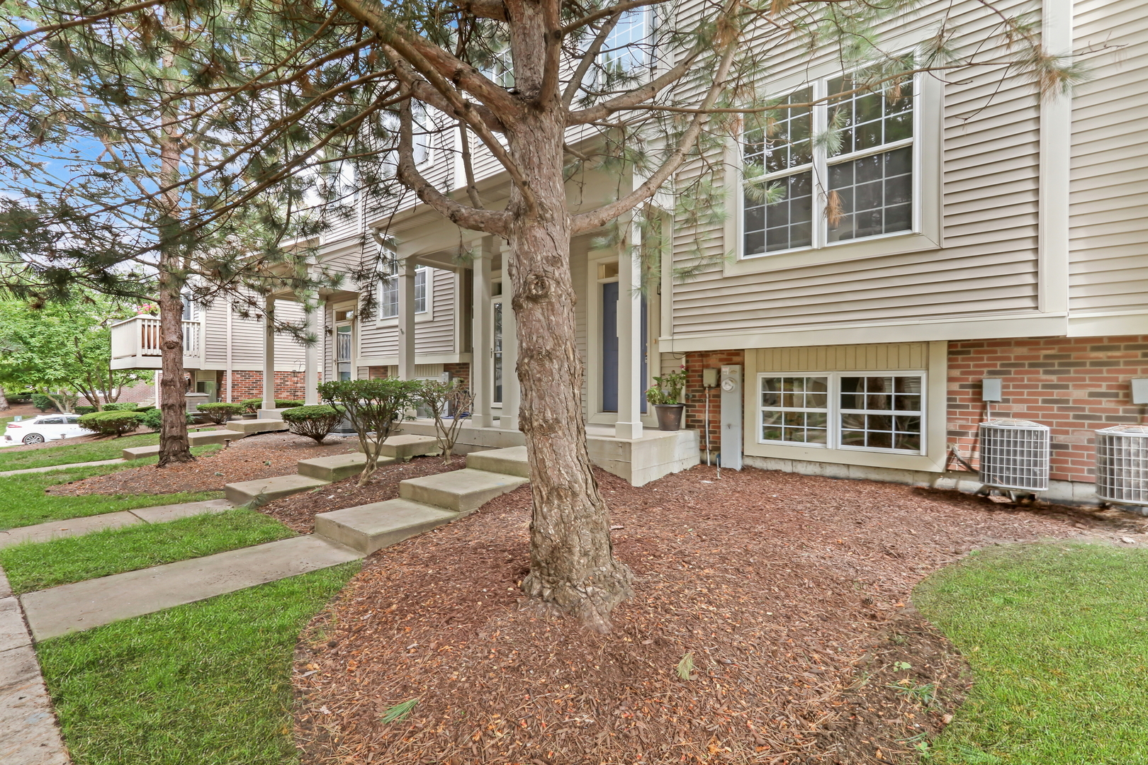 31659 N Tallgrass Court