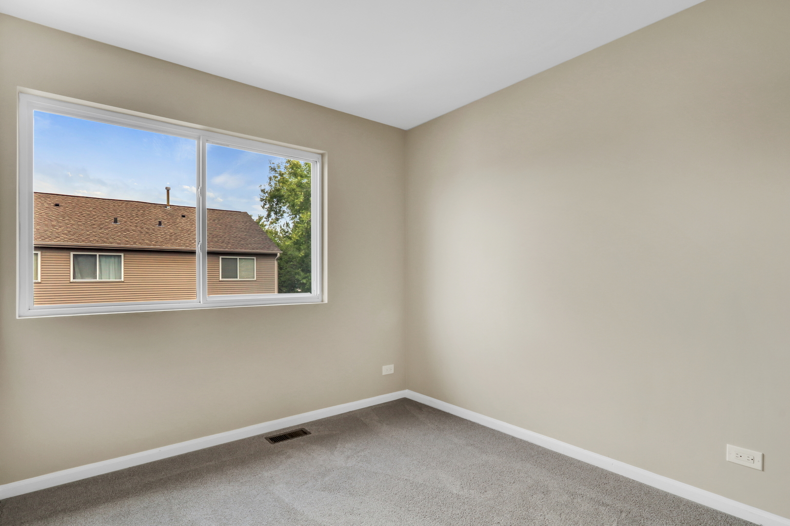 31659 N Tallgrass Court