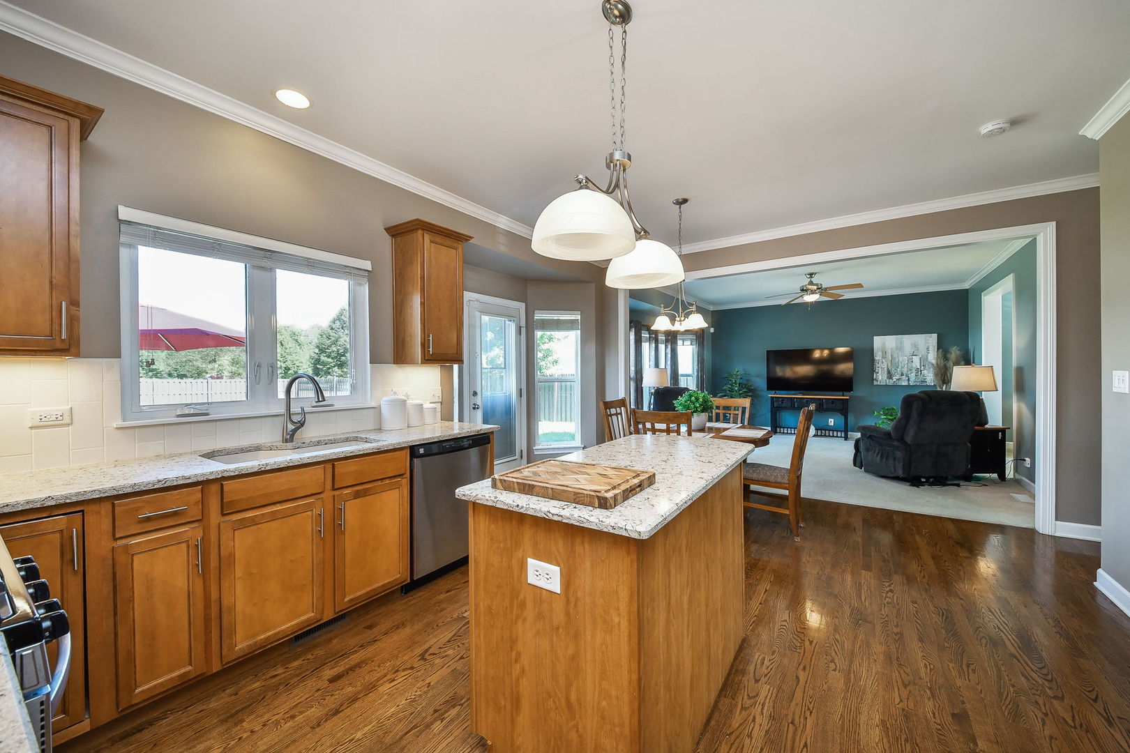 3347 Caledonia Drive