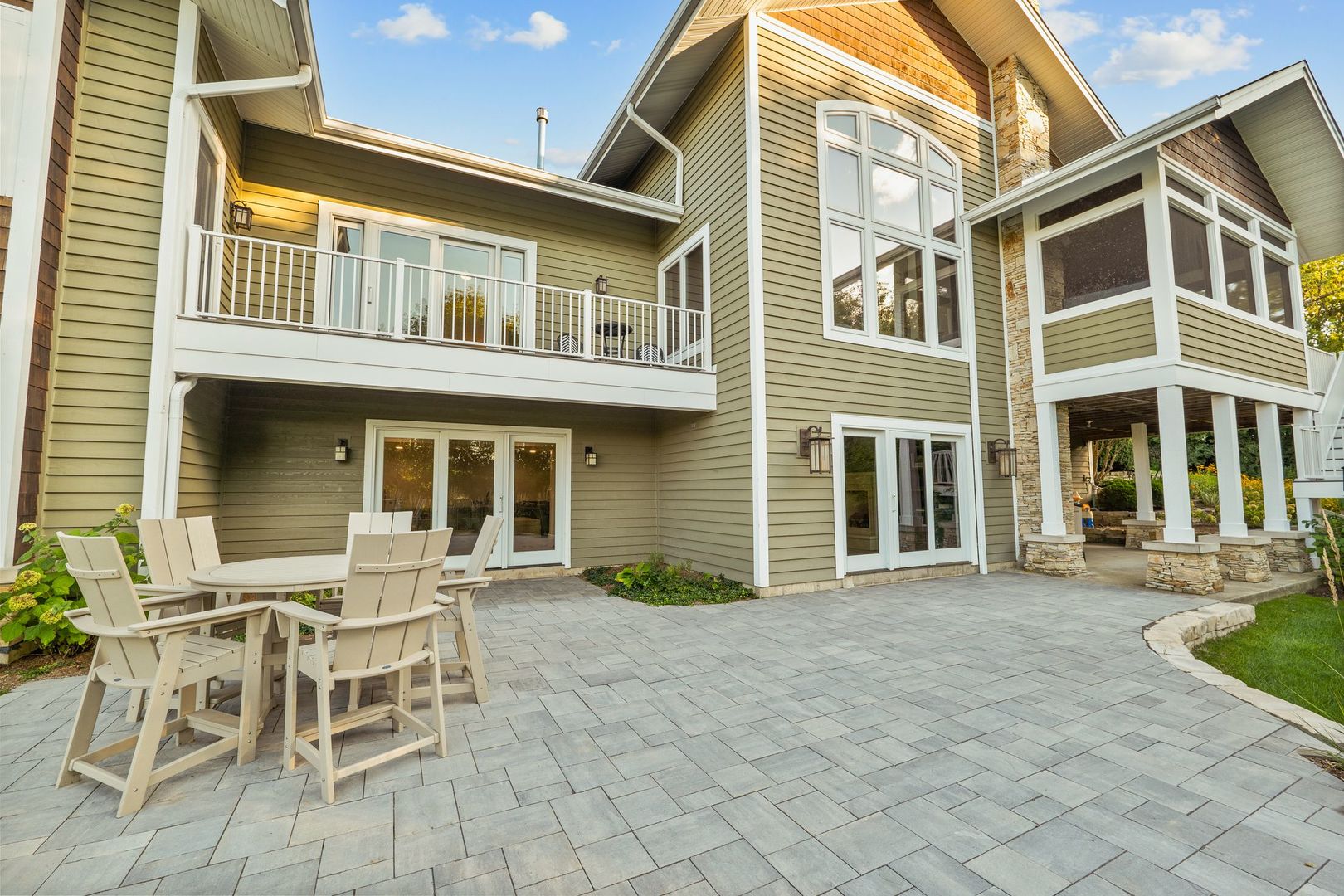 7 Anne Court