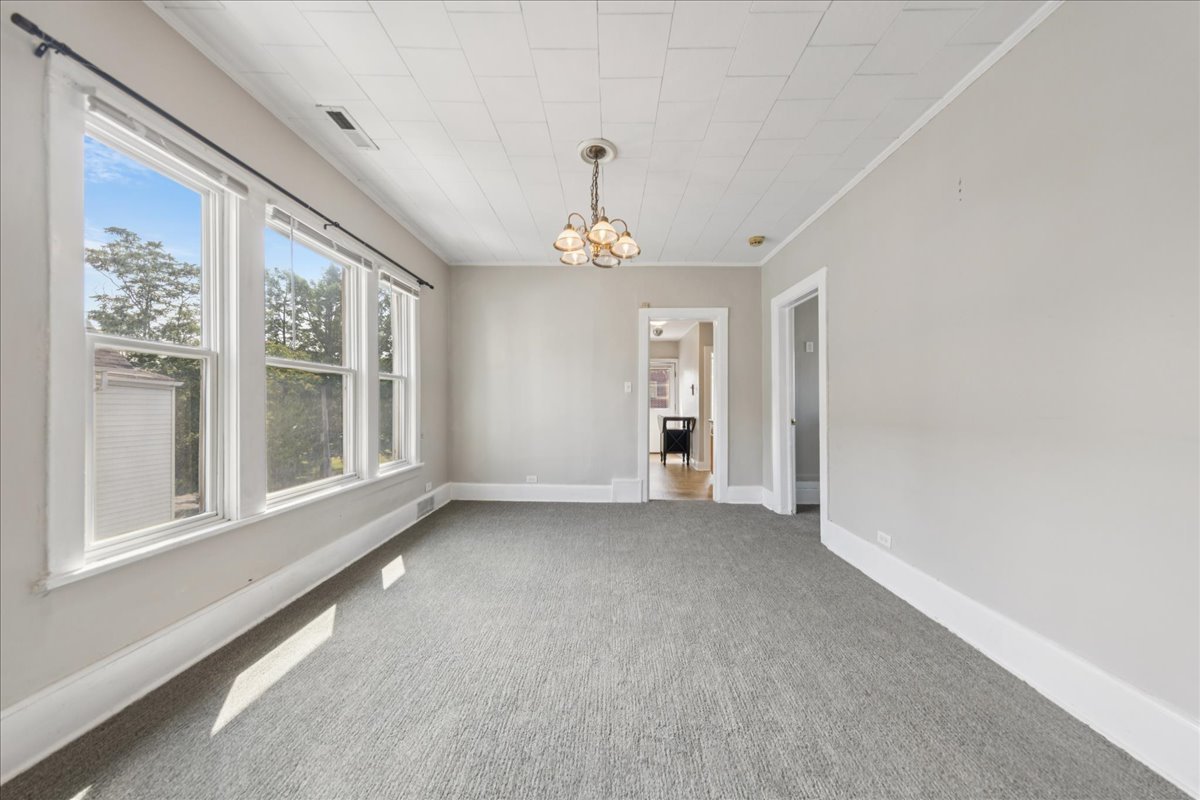 1013 Maple Avenue Unit: 2