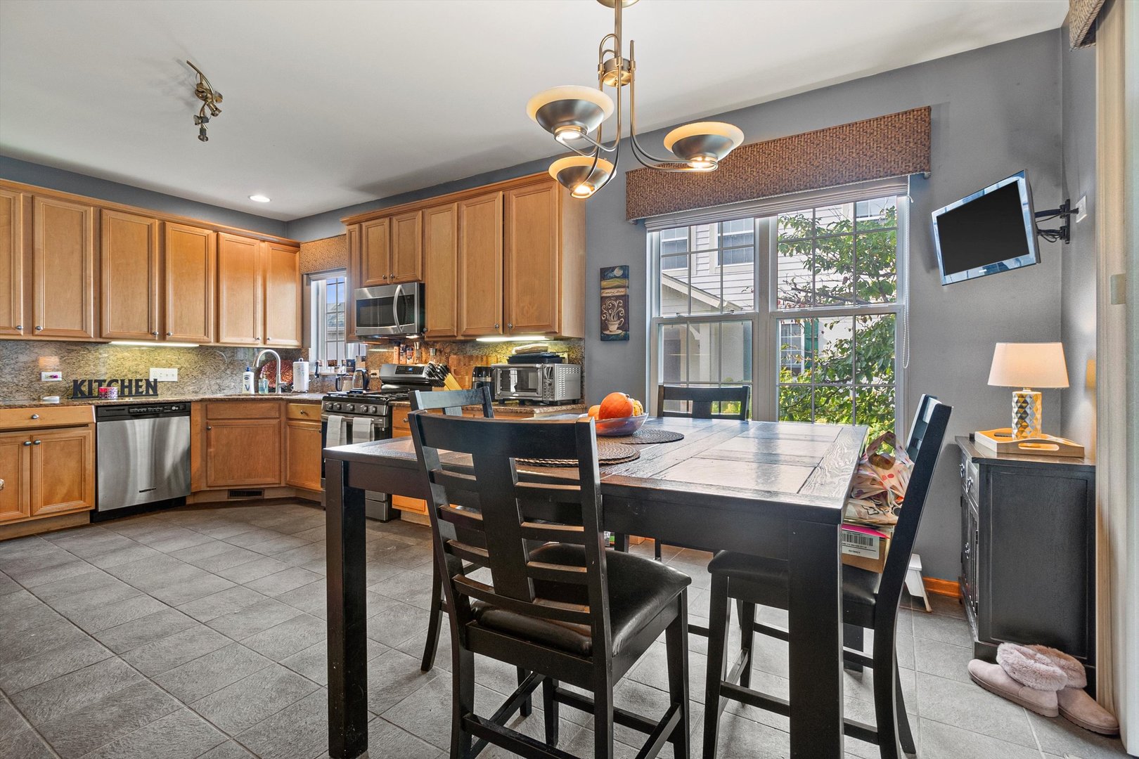 410 Bay Tree Circle