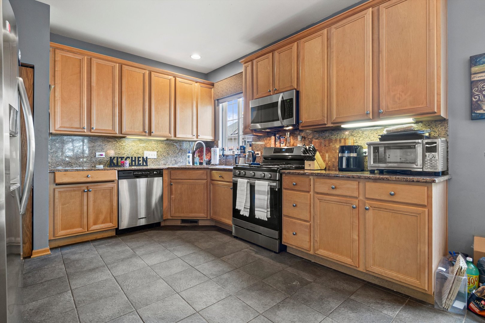 410 Bay Tree Circle