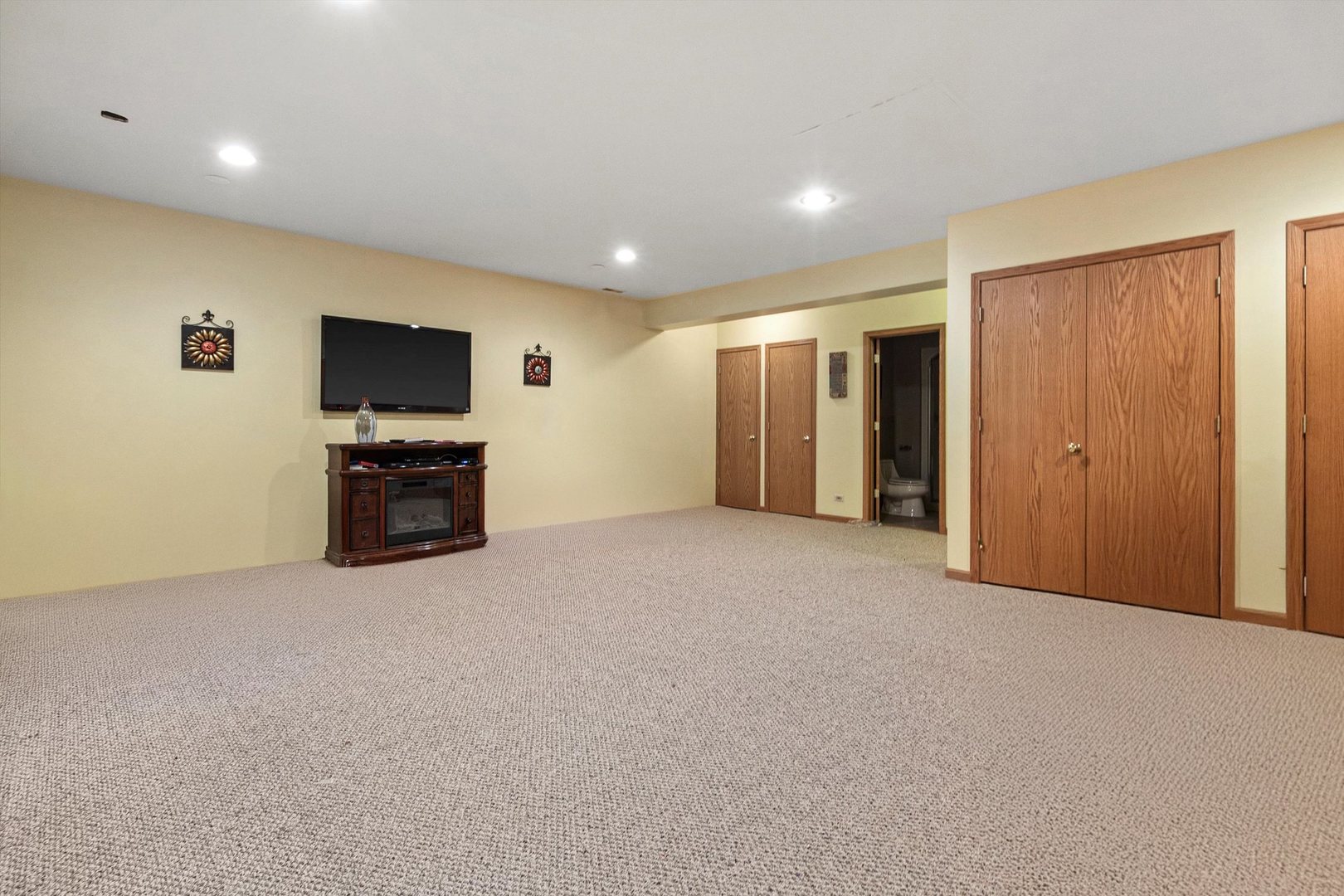 410 Bay Tree Circle