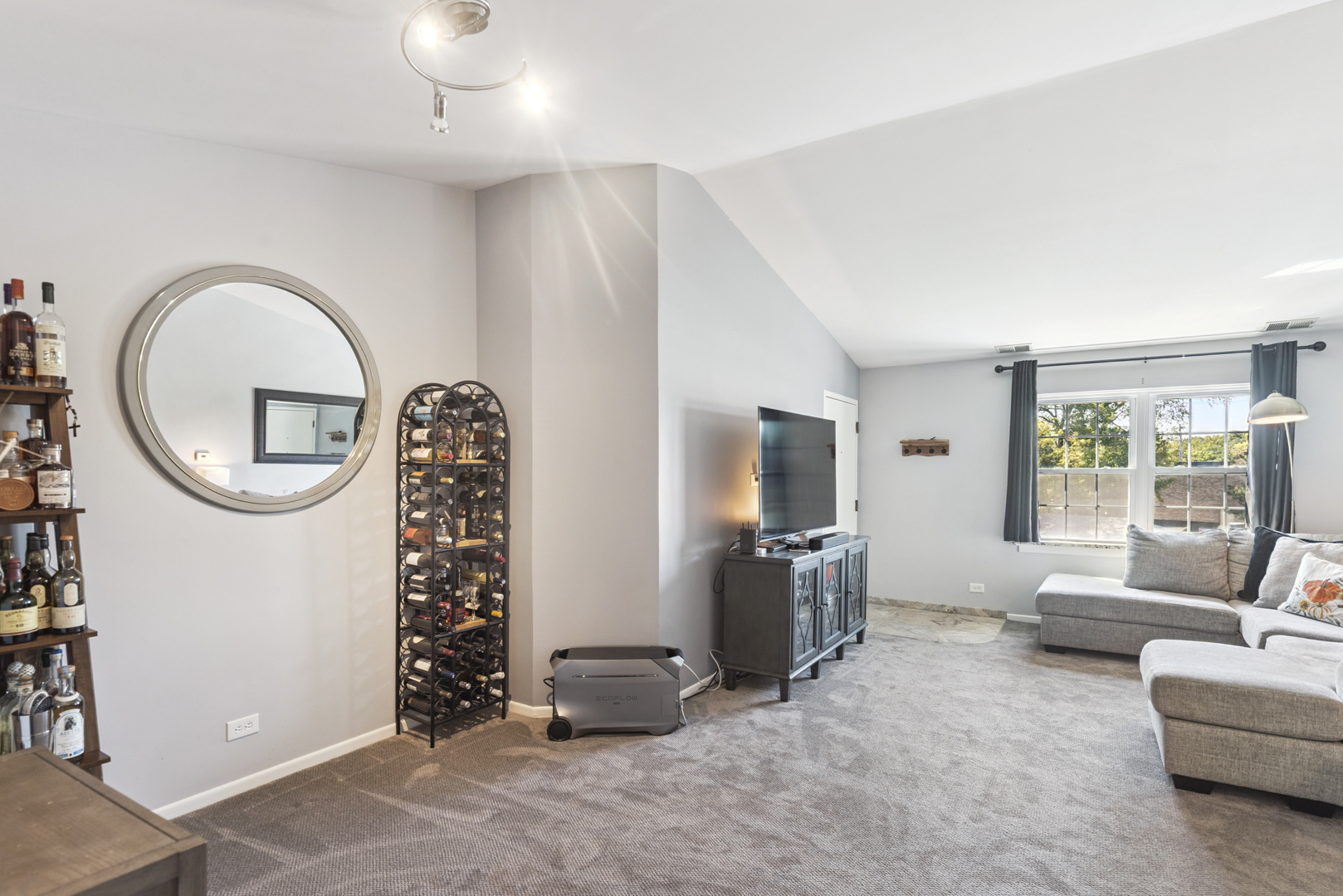 124 E Winchester Road Unit: F