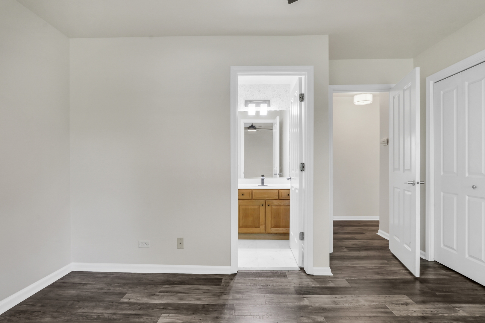 3696 Tamarack Circle