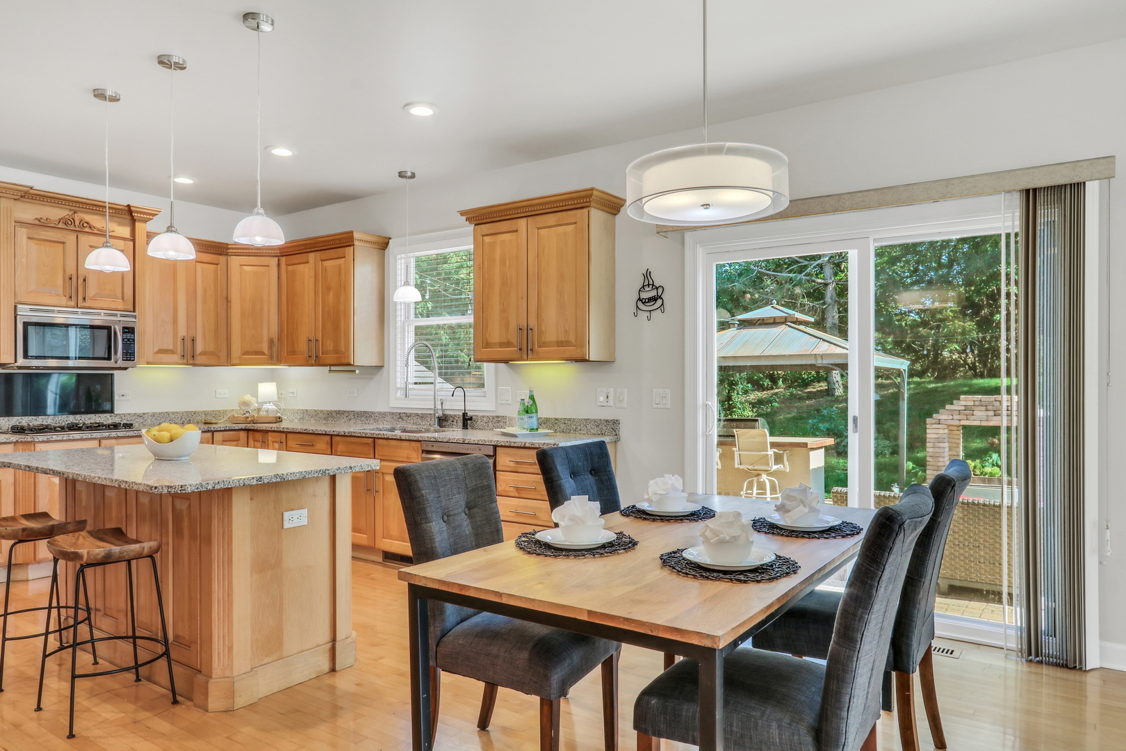 3696 Tamarack Circle