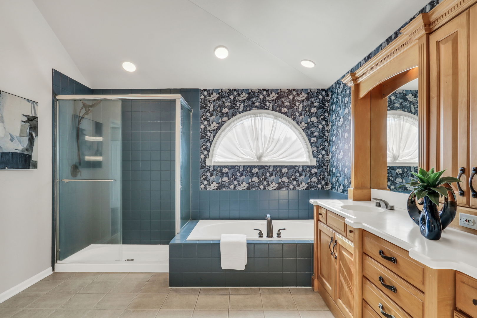 3696 Tamarack Circle