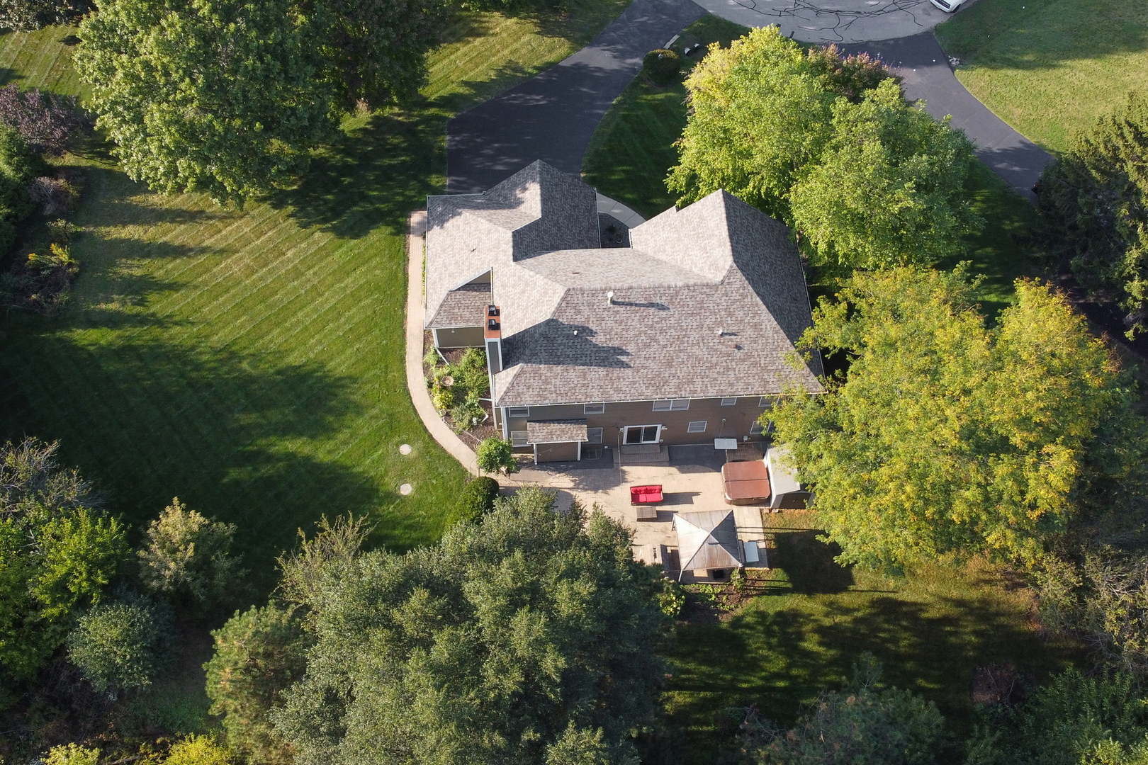 3696 Tamarack Circle