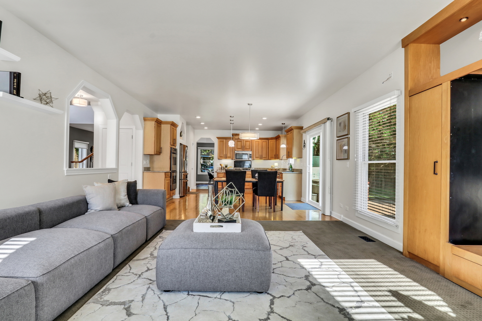 3696 Tamarack Circle