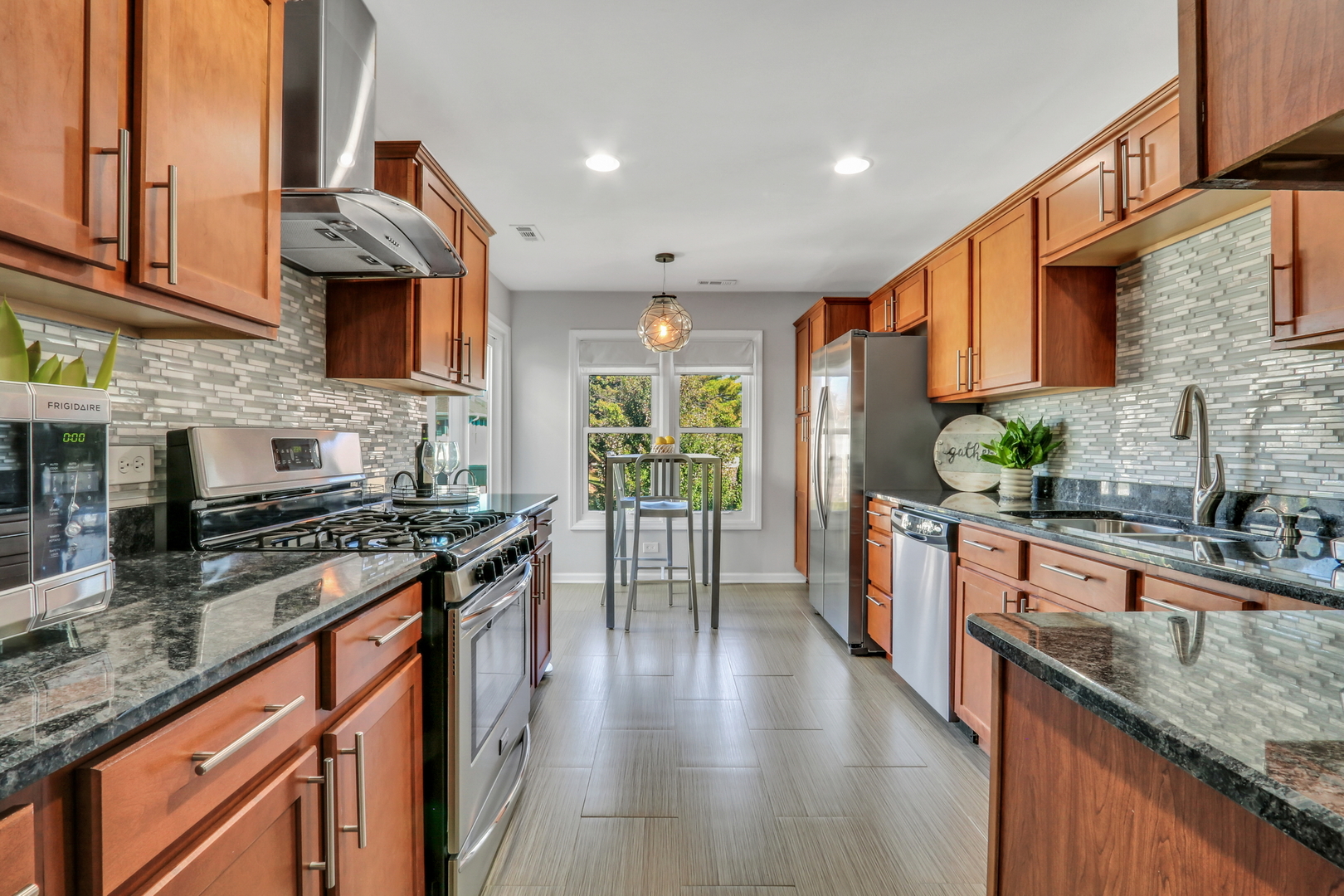 215 Coventry Circle Unit: 215