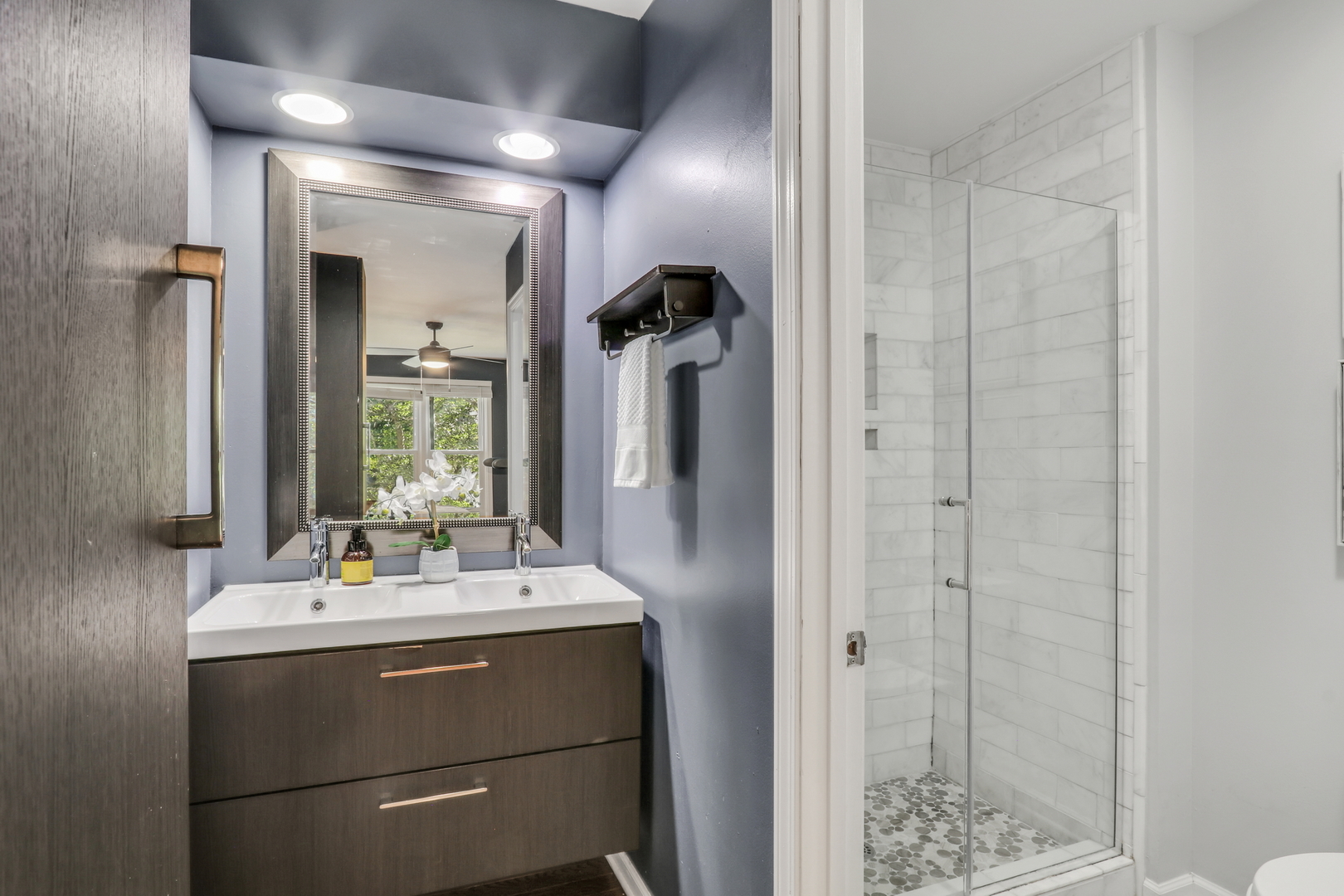215 Coventry Circle Unit: 215