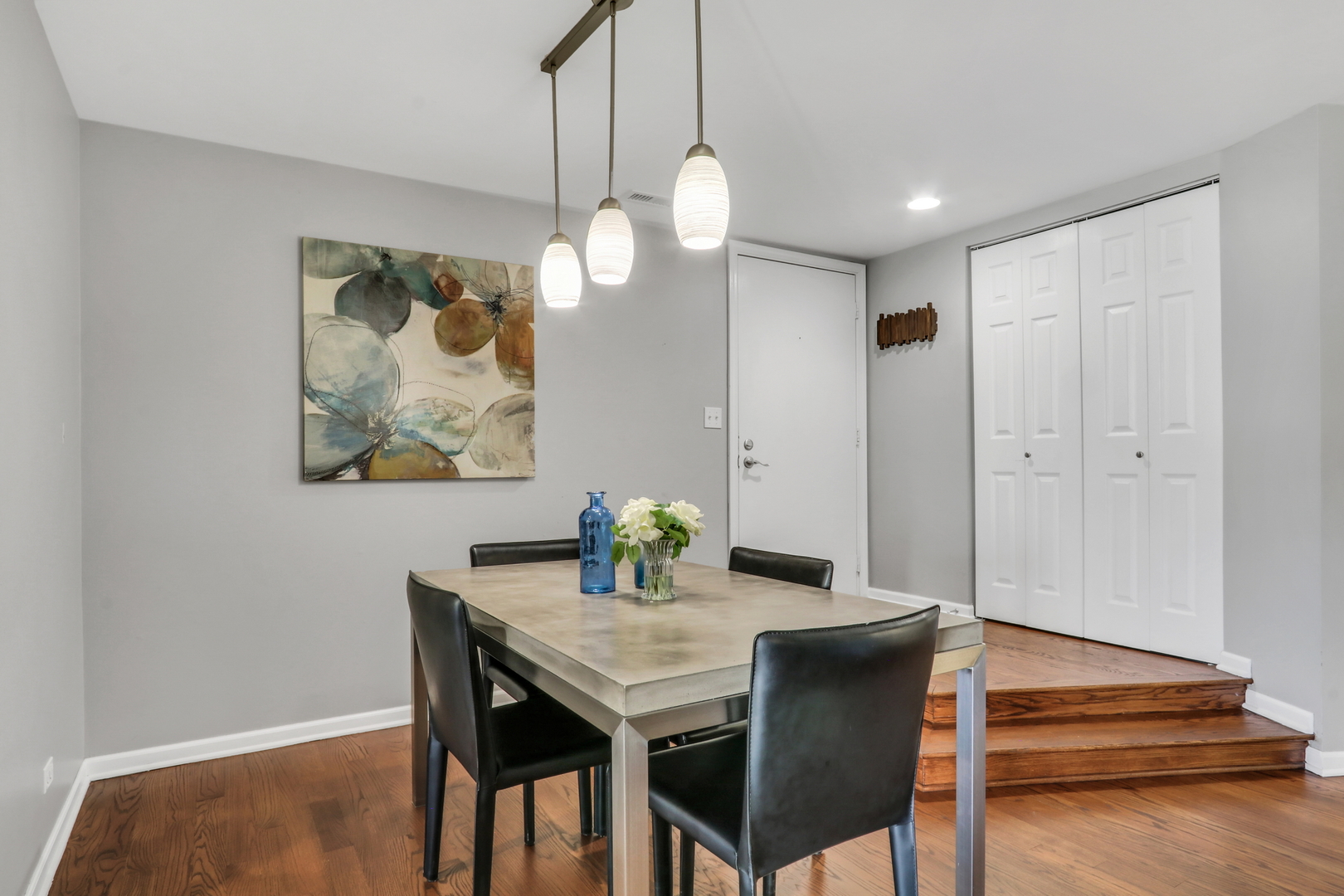 215 Coventry Circle Unit: 215