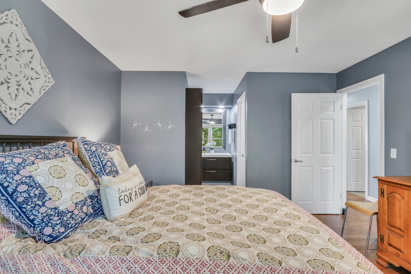 215 Coventry Circle Unit: 215