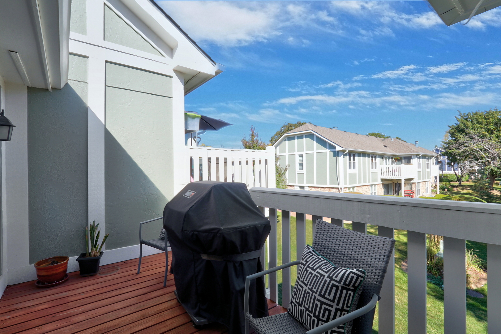 215 Coventry Circle Unit: 215