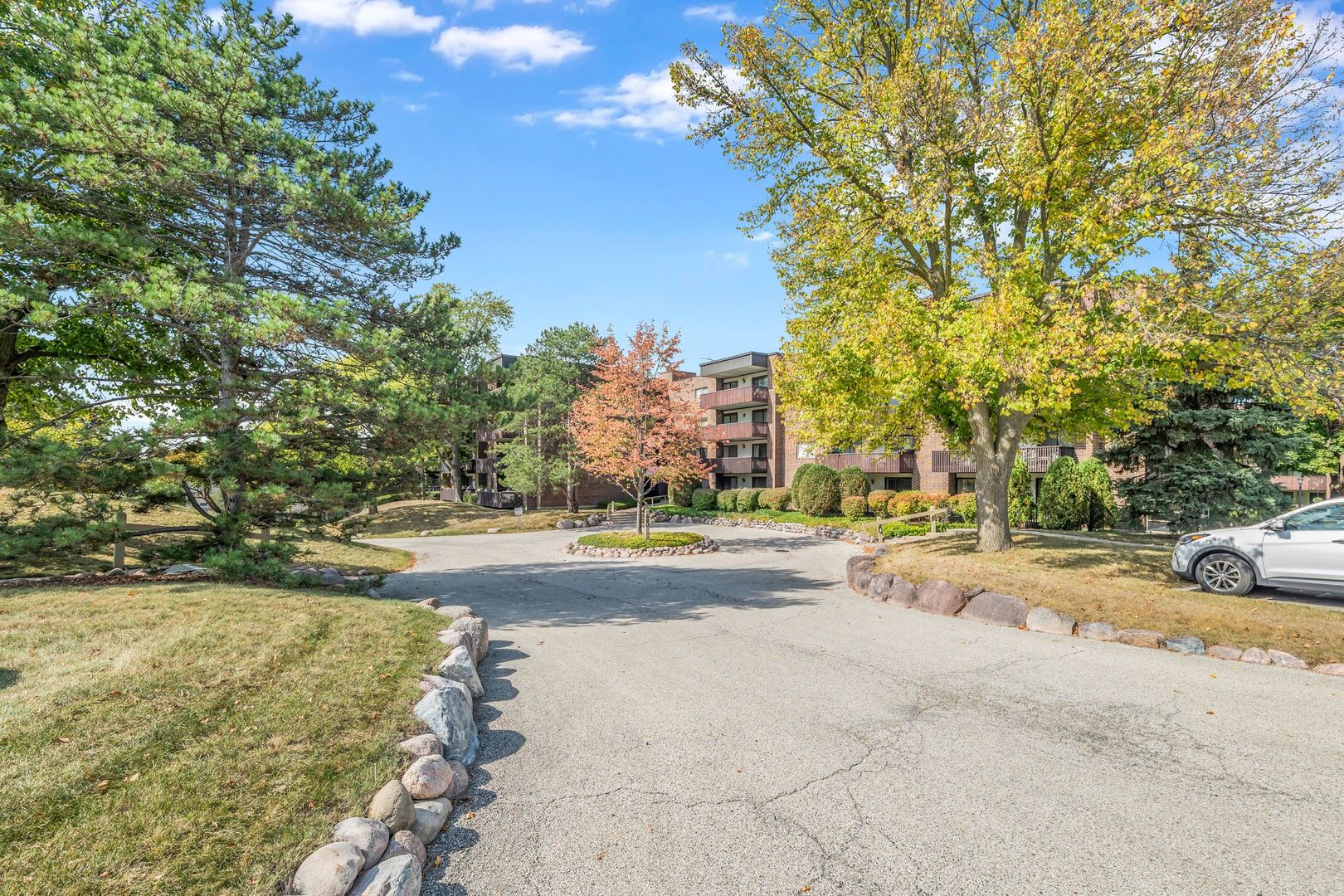 690 Chandler Road Unit: 102
