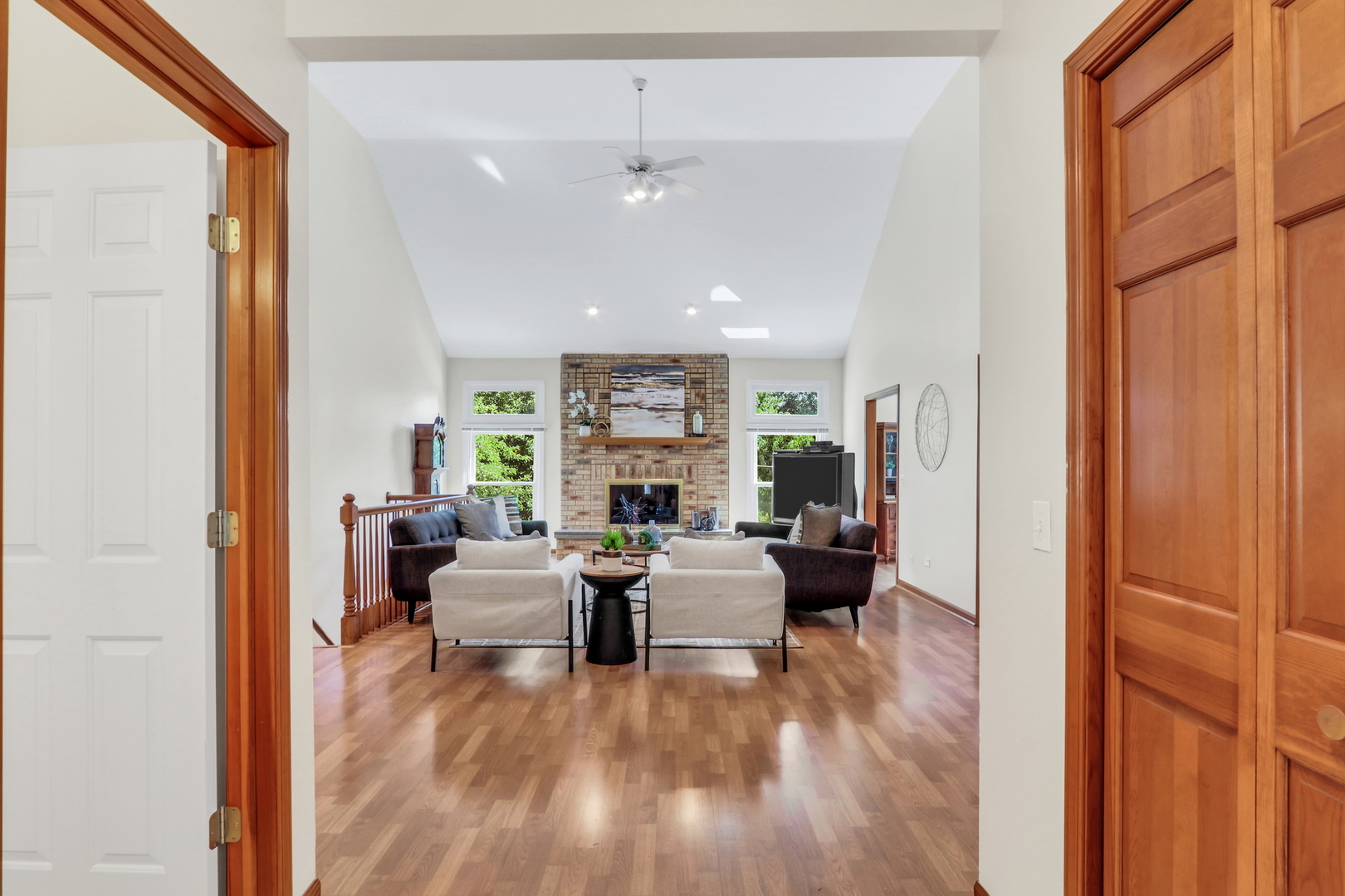 1075 Suffolk Court