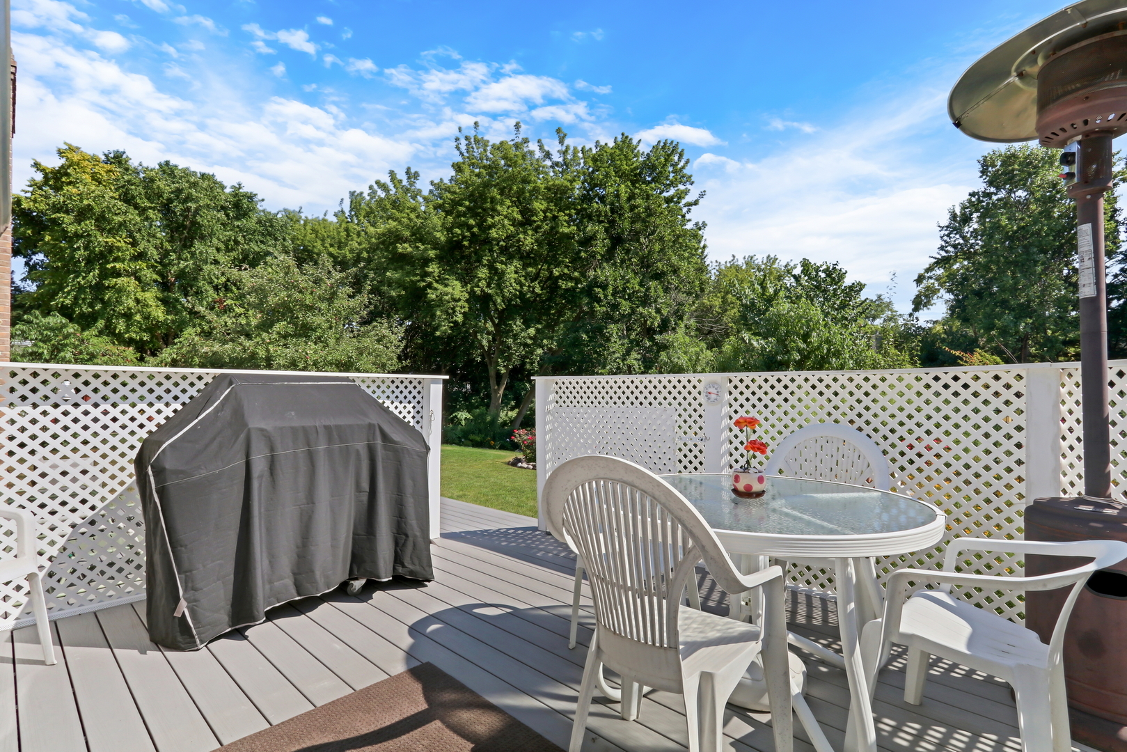 1075 Suffolk Court