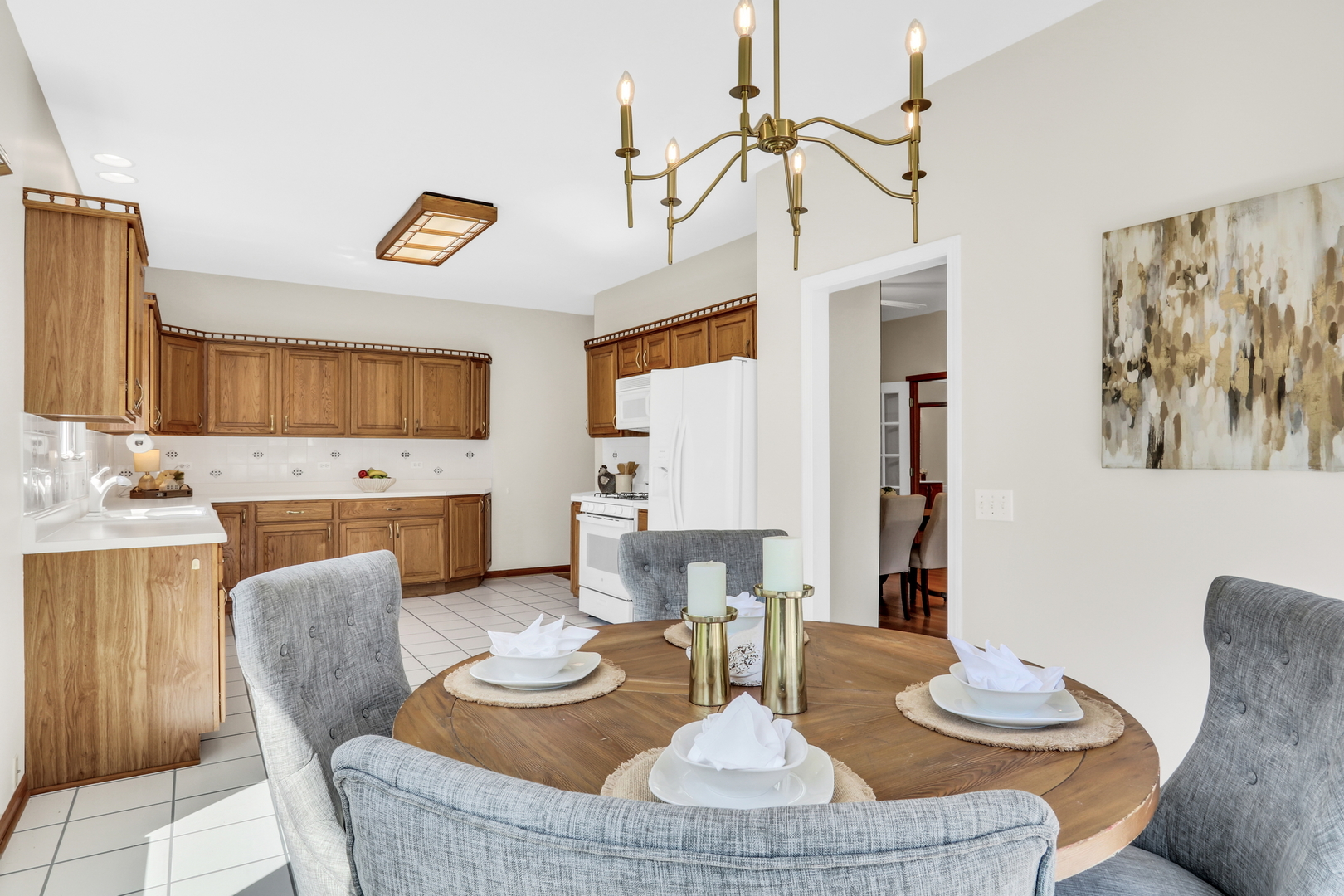 1075 Suffolk Court