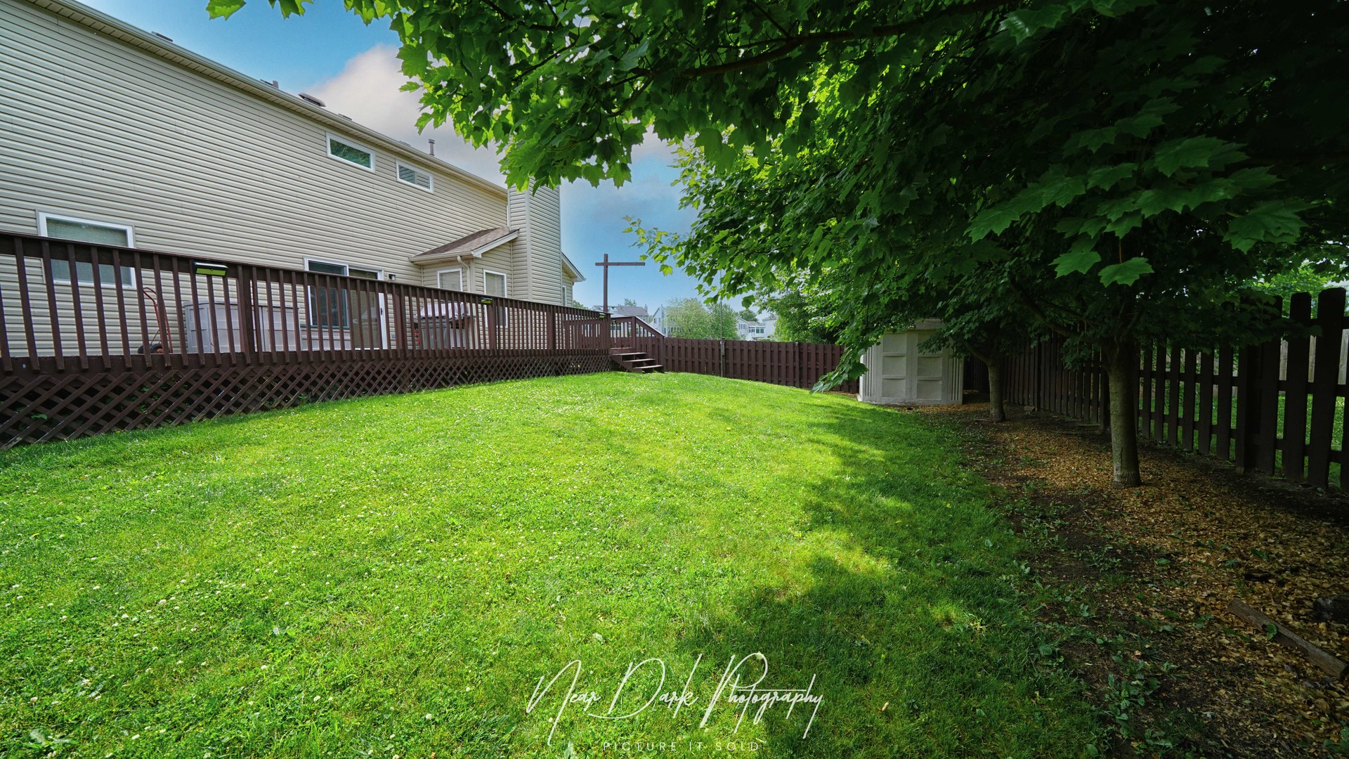 2292 Iroquois Lane