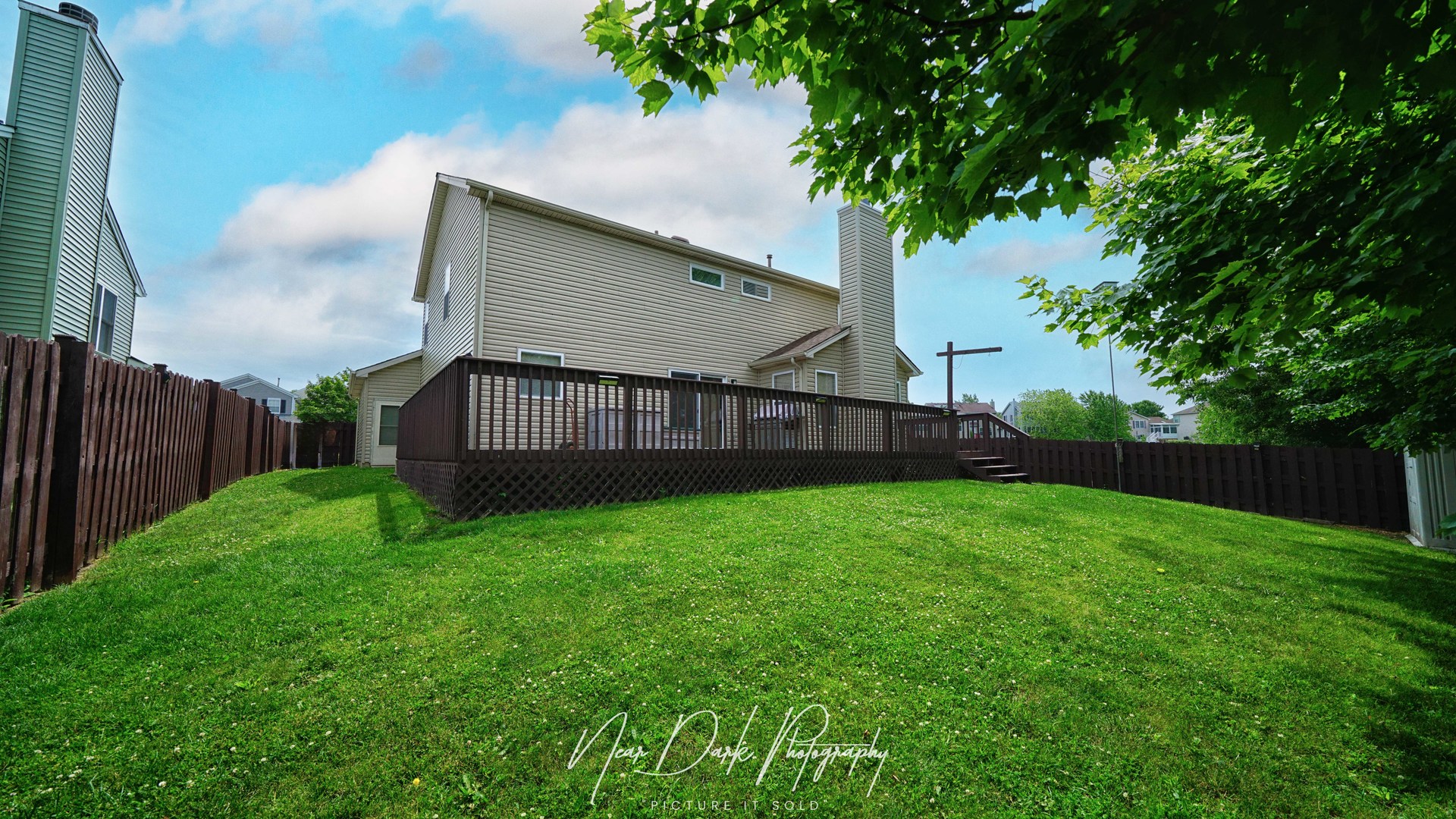 2292 Iroquois Lane
