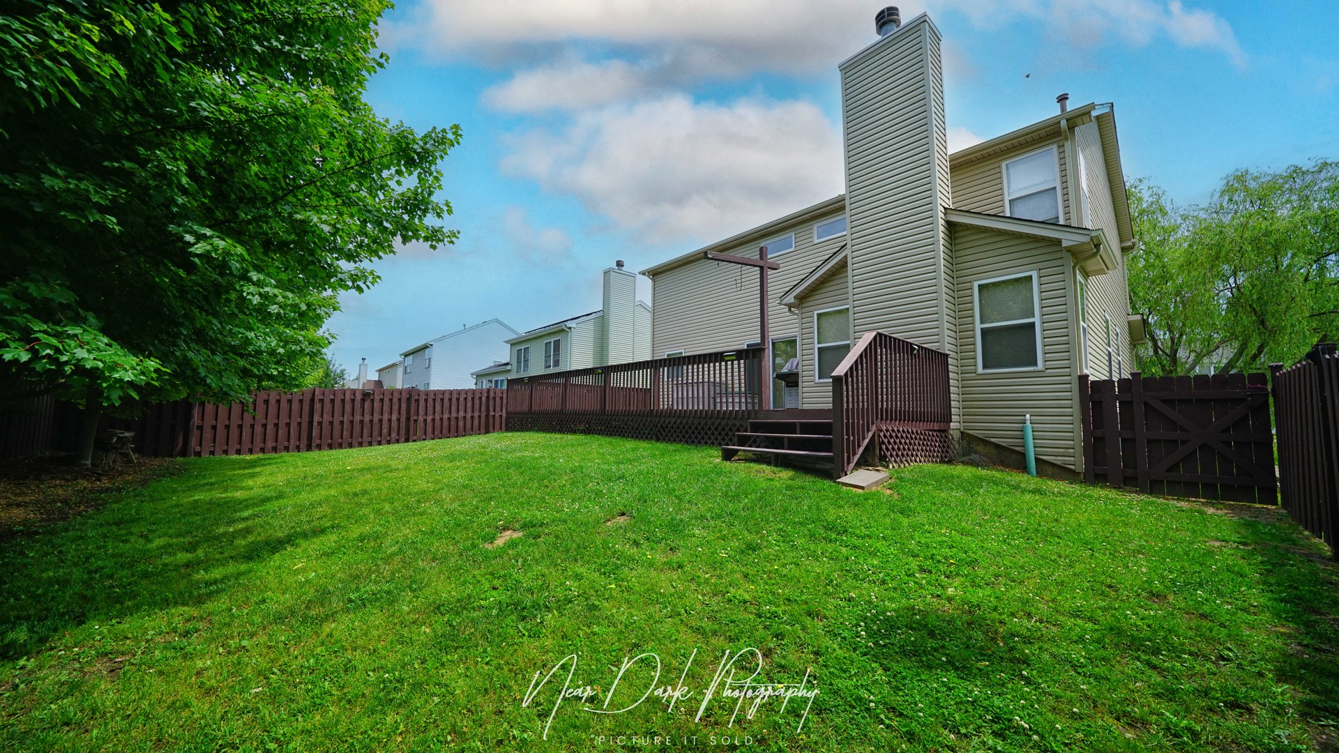 2292 Iroquois Lane