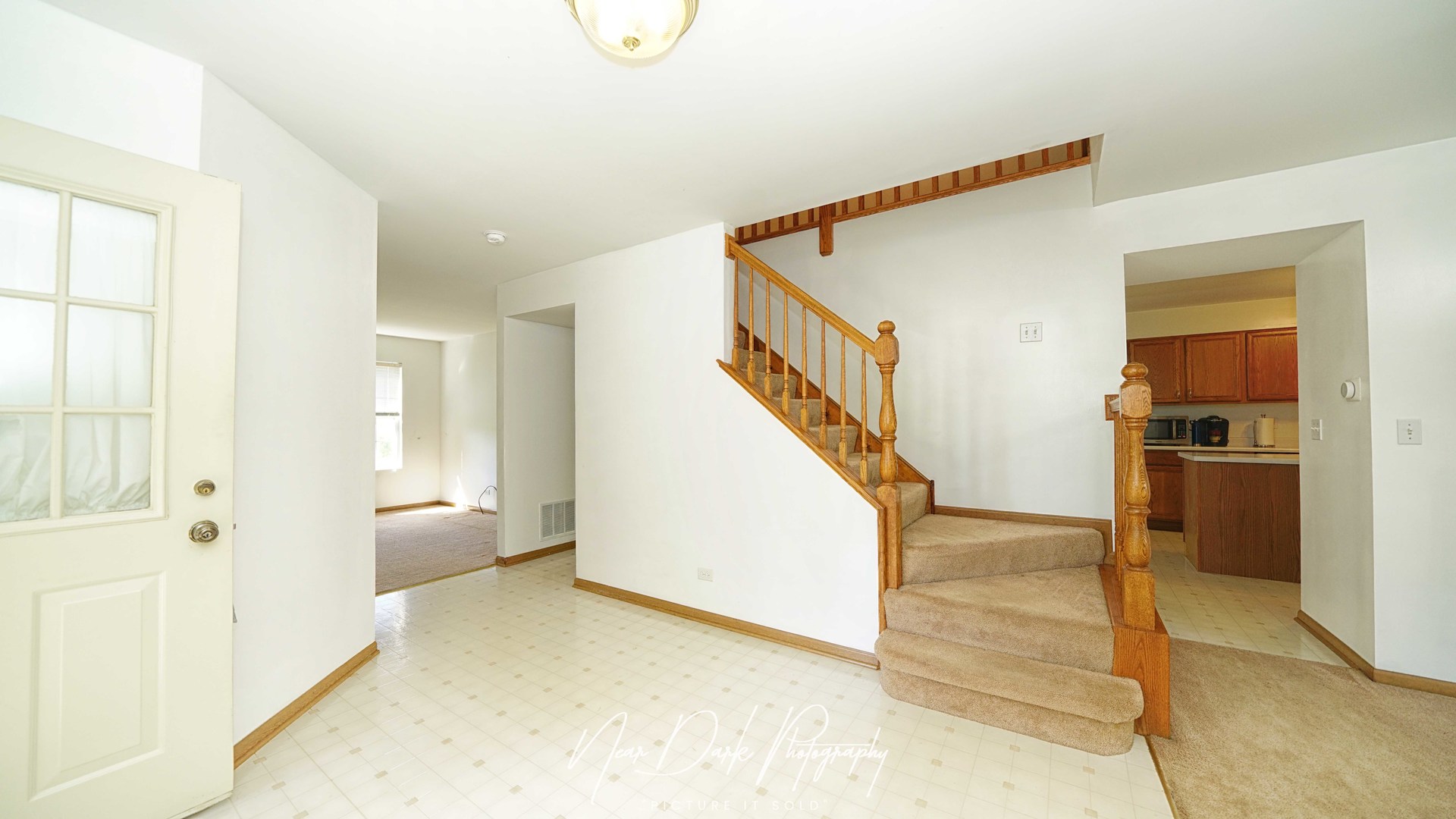 2292 Iroquois Lane