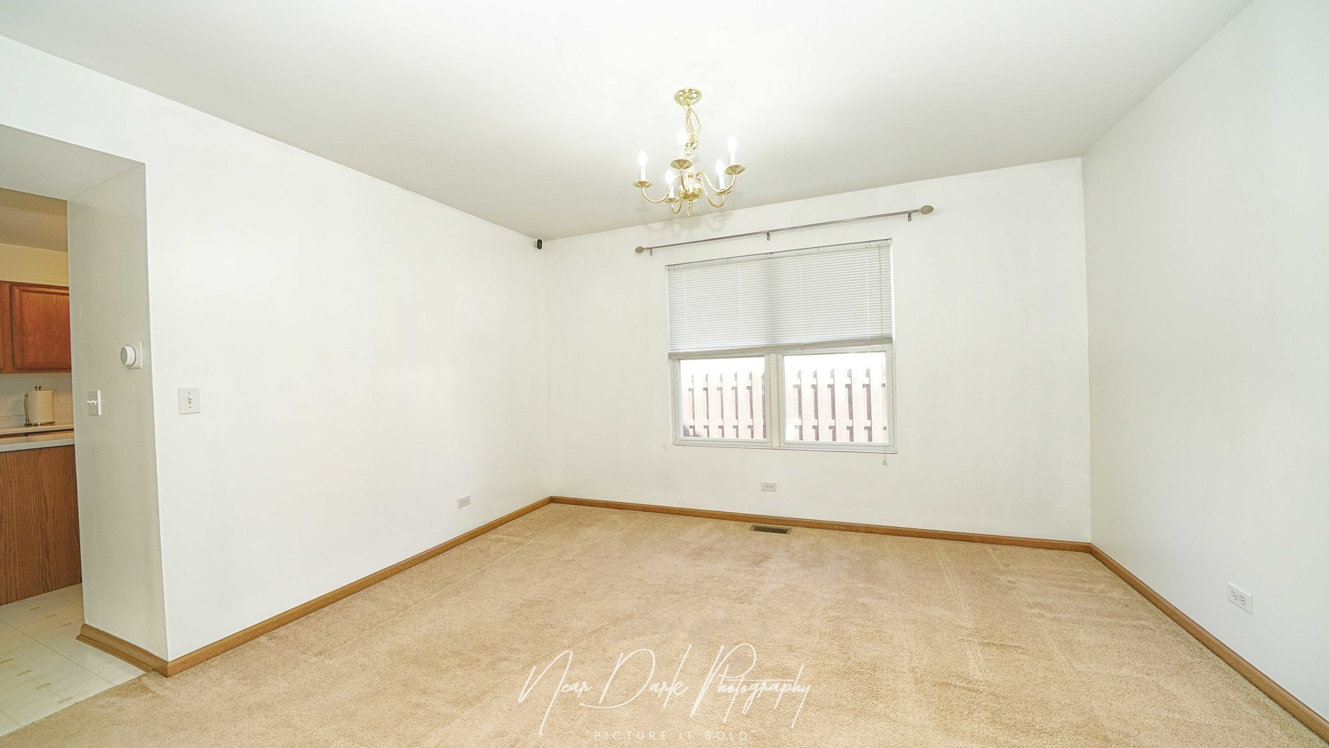 2292 Iroquois Lane