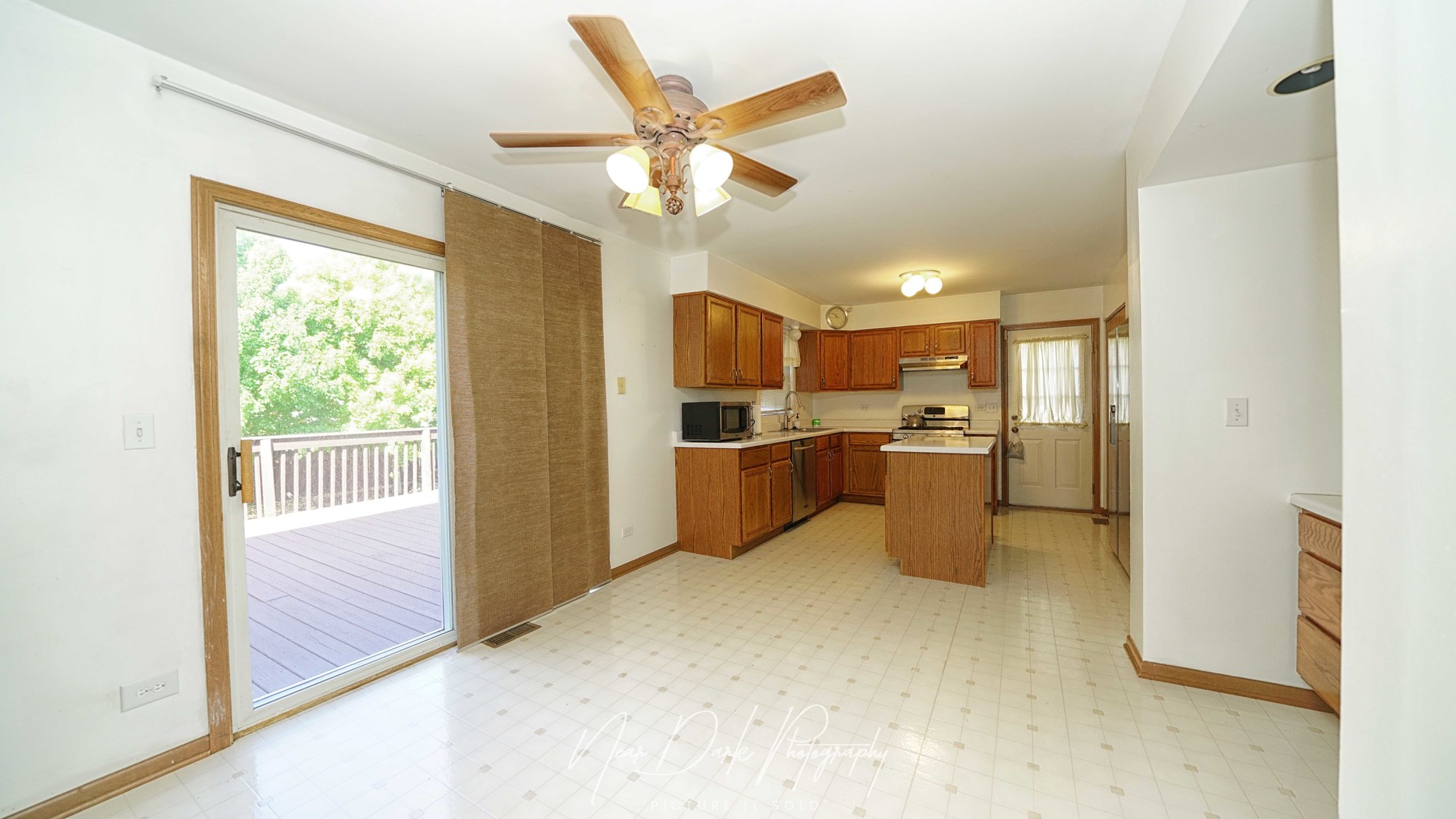 2292 Iroquois Lane