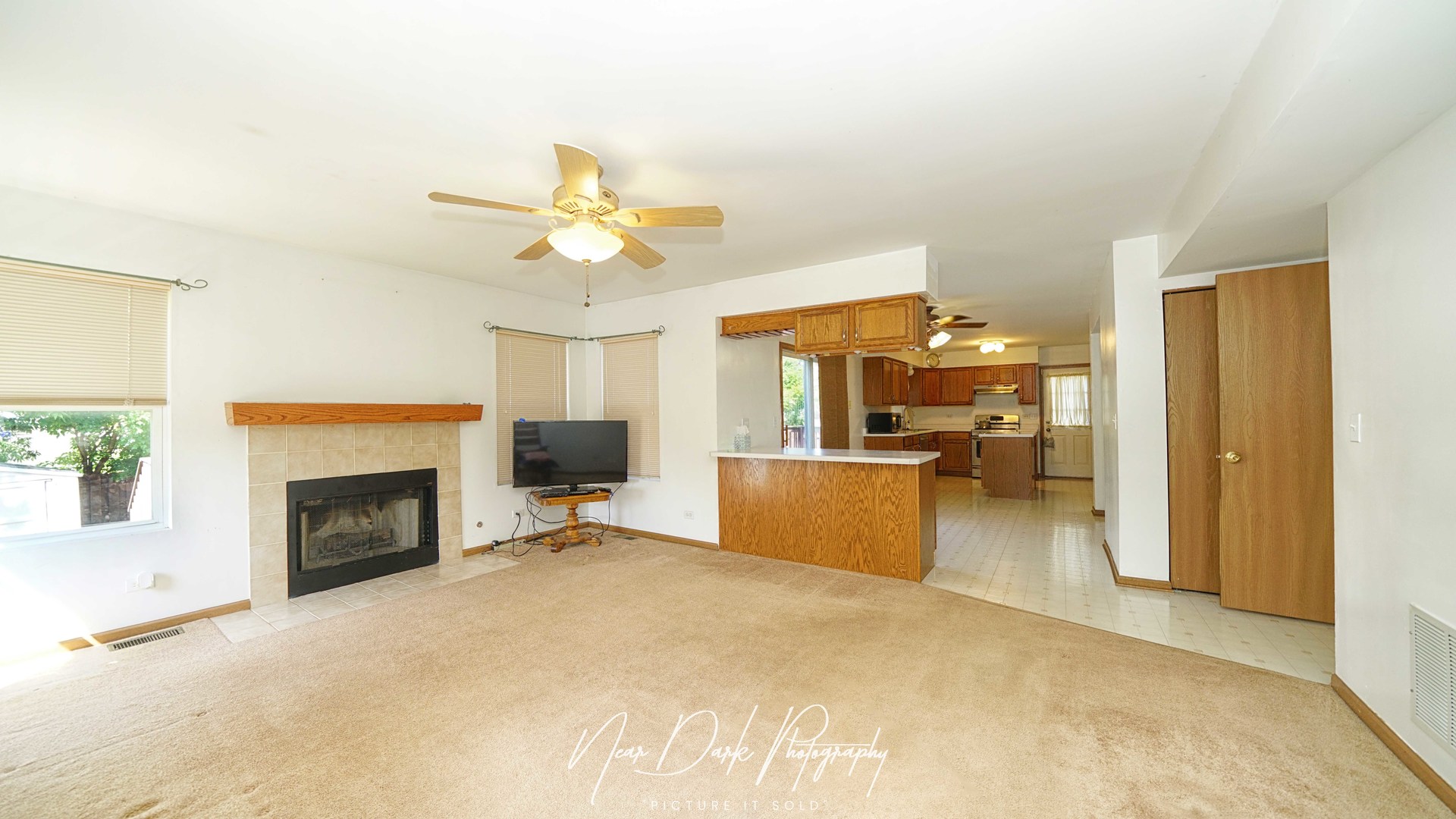 2292 Iroquois Lane